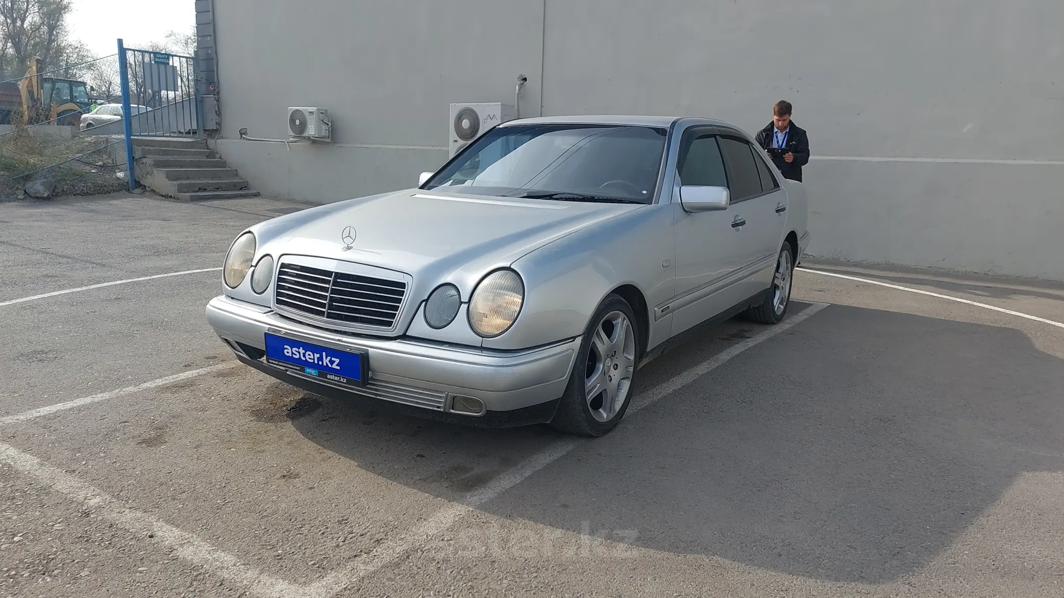 Mercedes-Benz E-Класс 1996