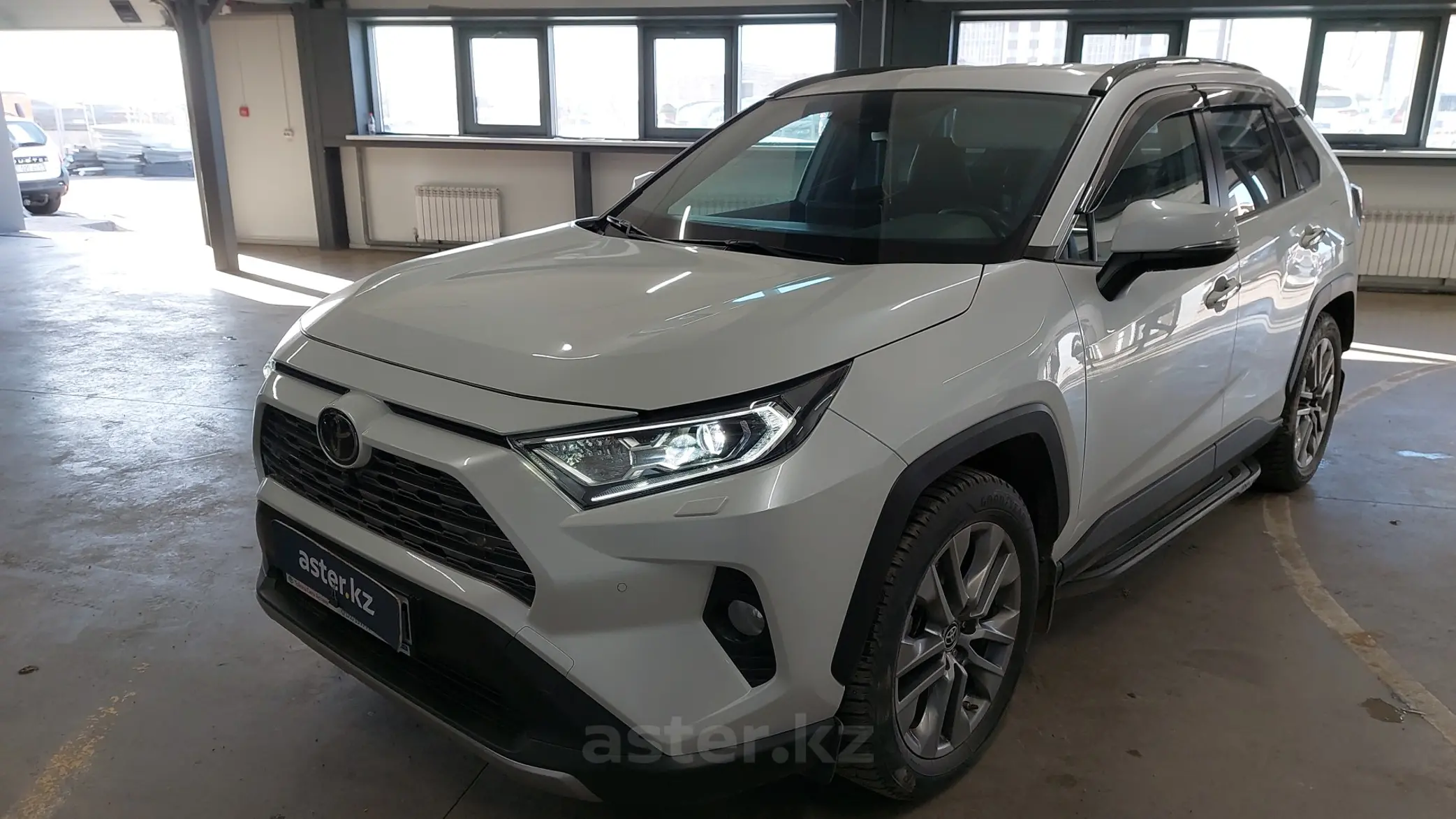 Toyota RAV4 2021