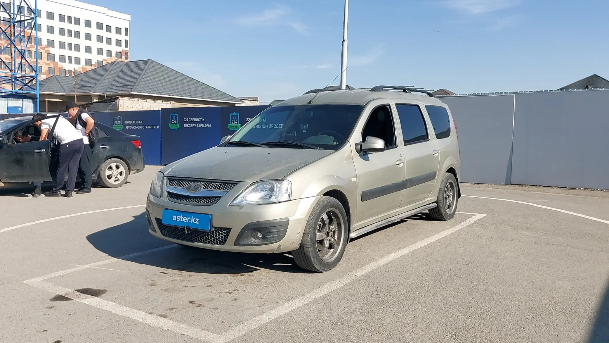 LADA (ВАЗ) Largus 2013