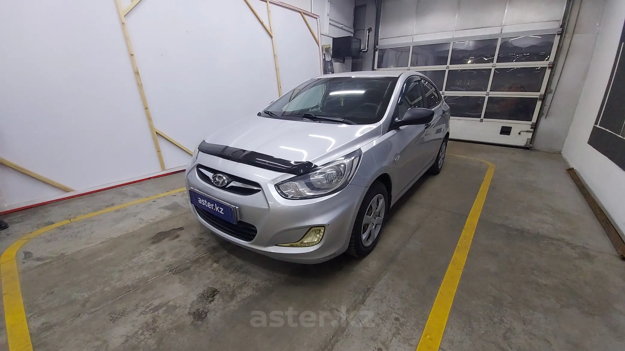 Hyundai Accent 2013