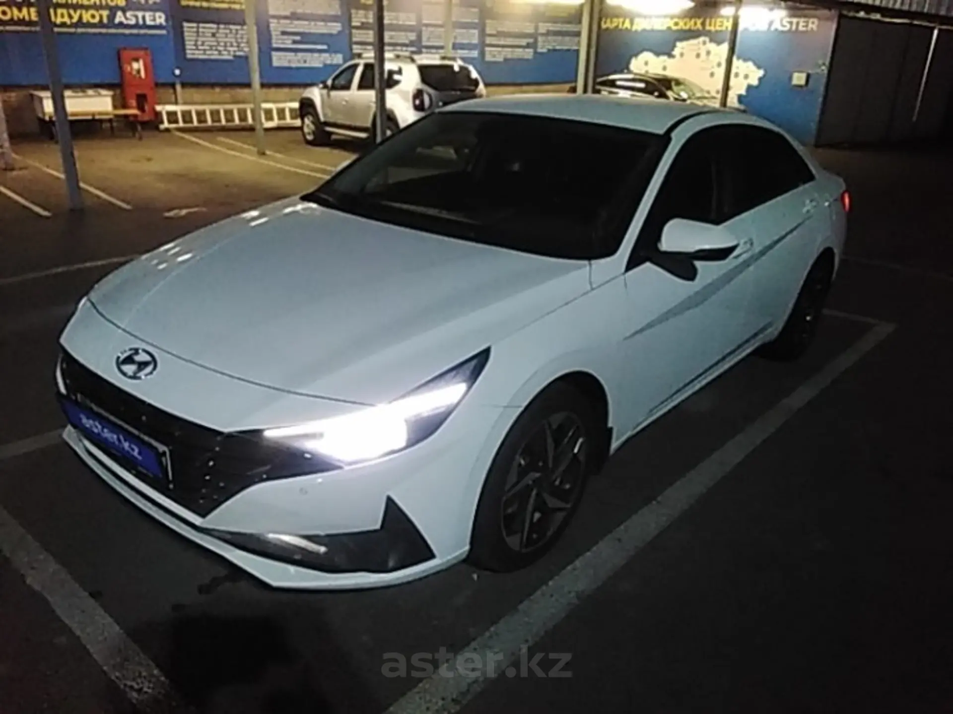 Hyundai Elantra 2021