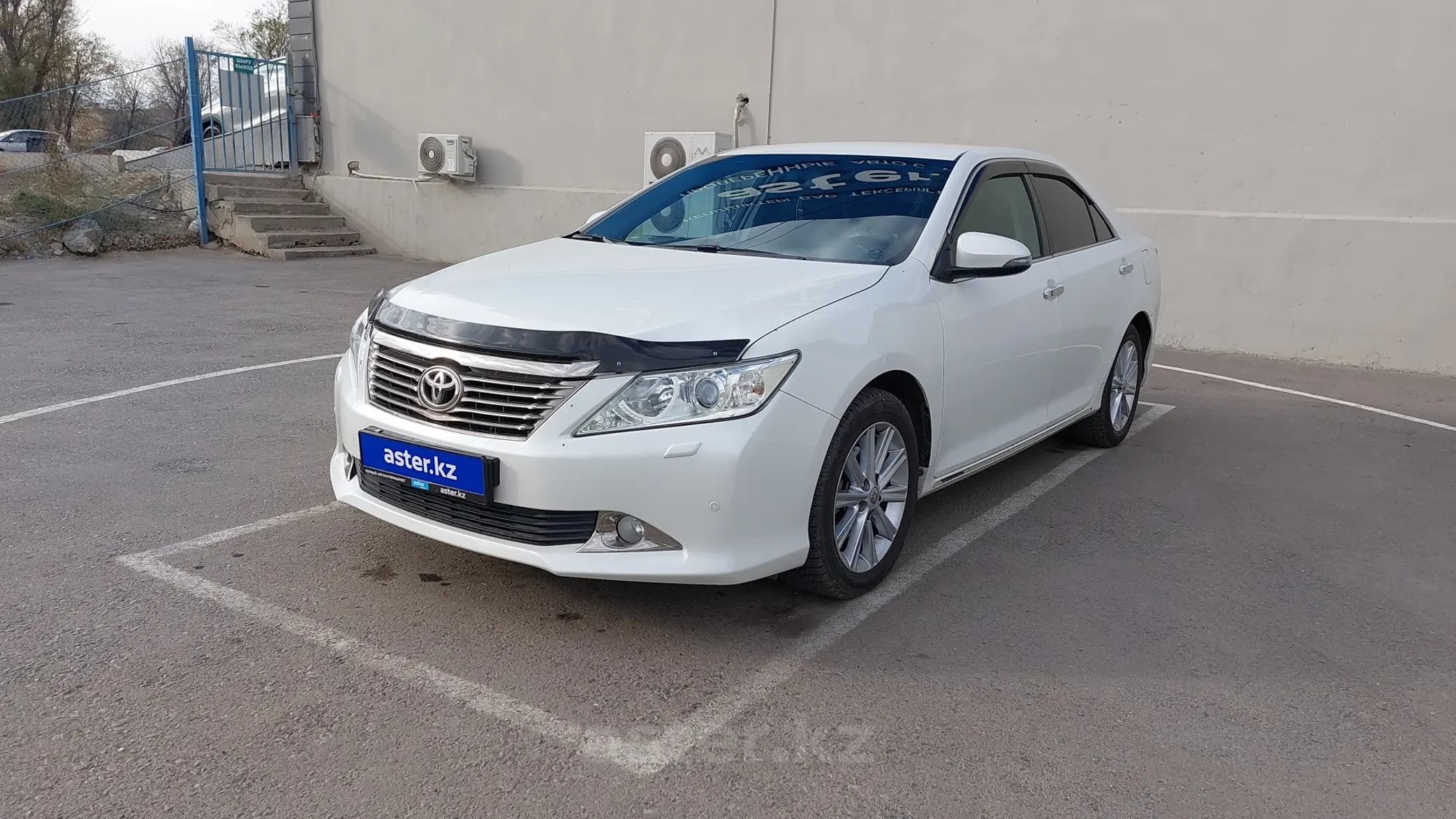 Toyota Camry 2013