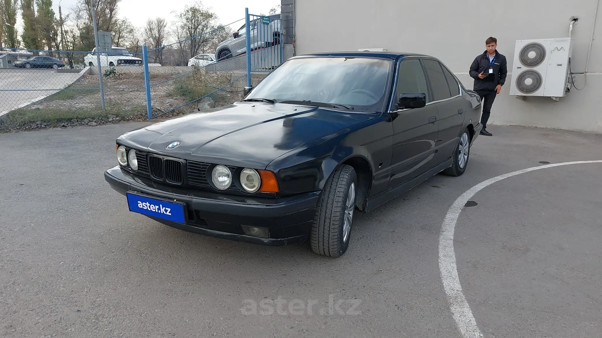 BMW 5 серии 1992