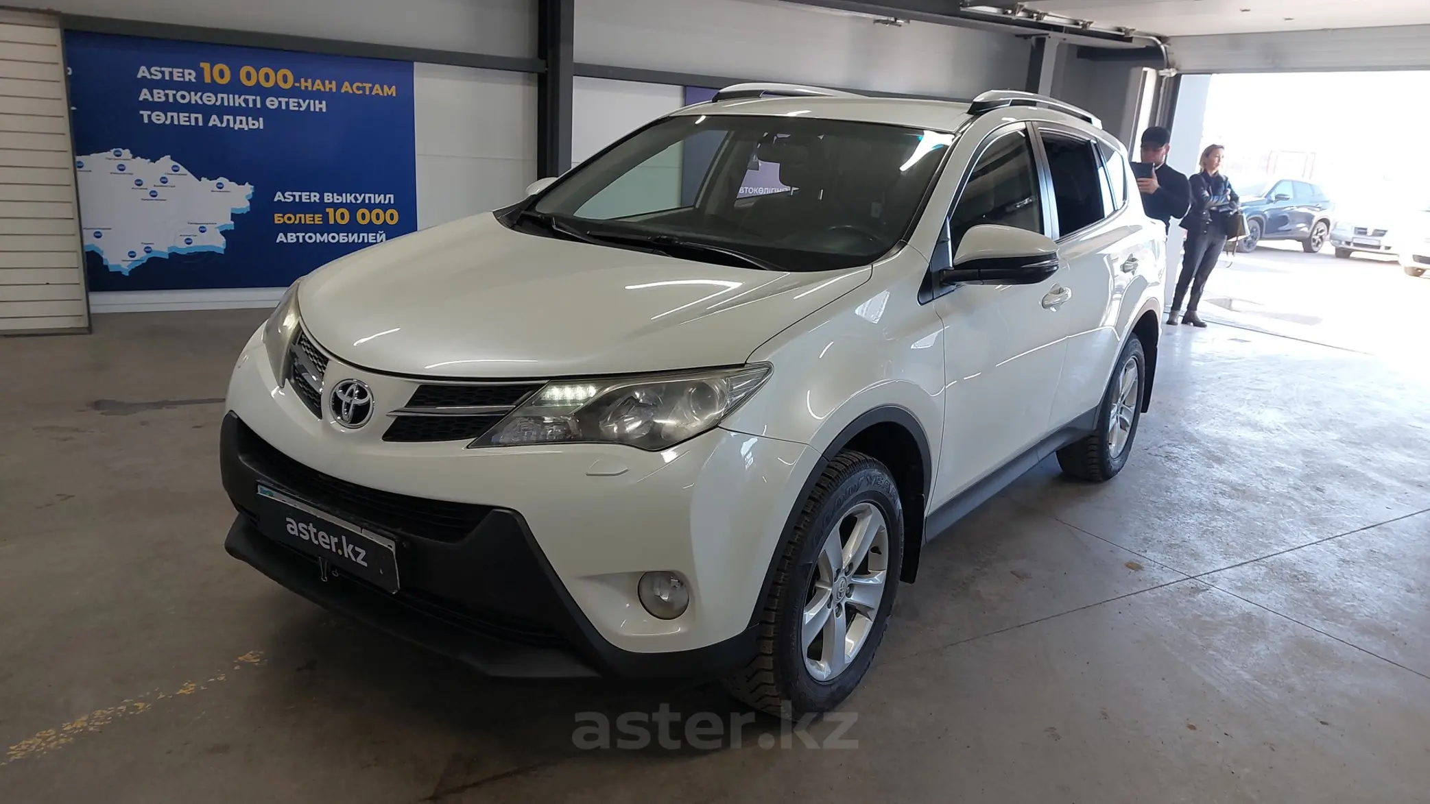 Toyota RAV4 2013