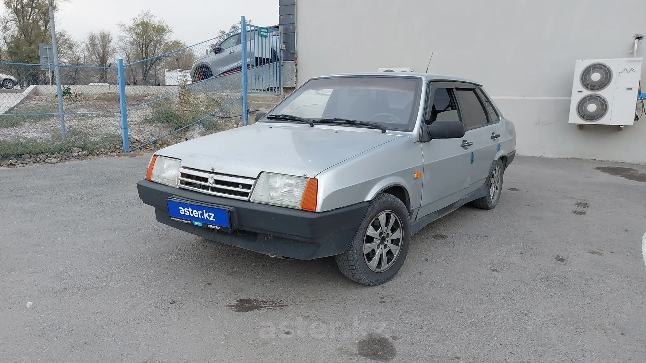 LADA (ВАЗ) 21099 2001