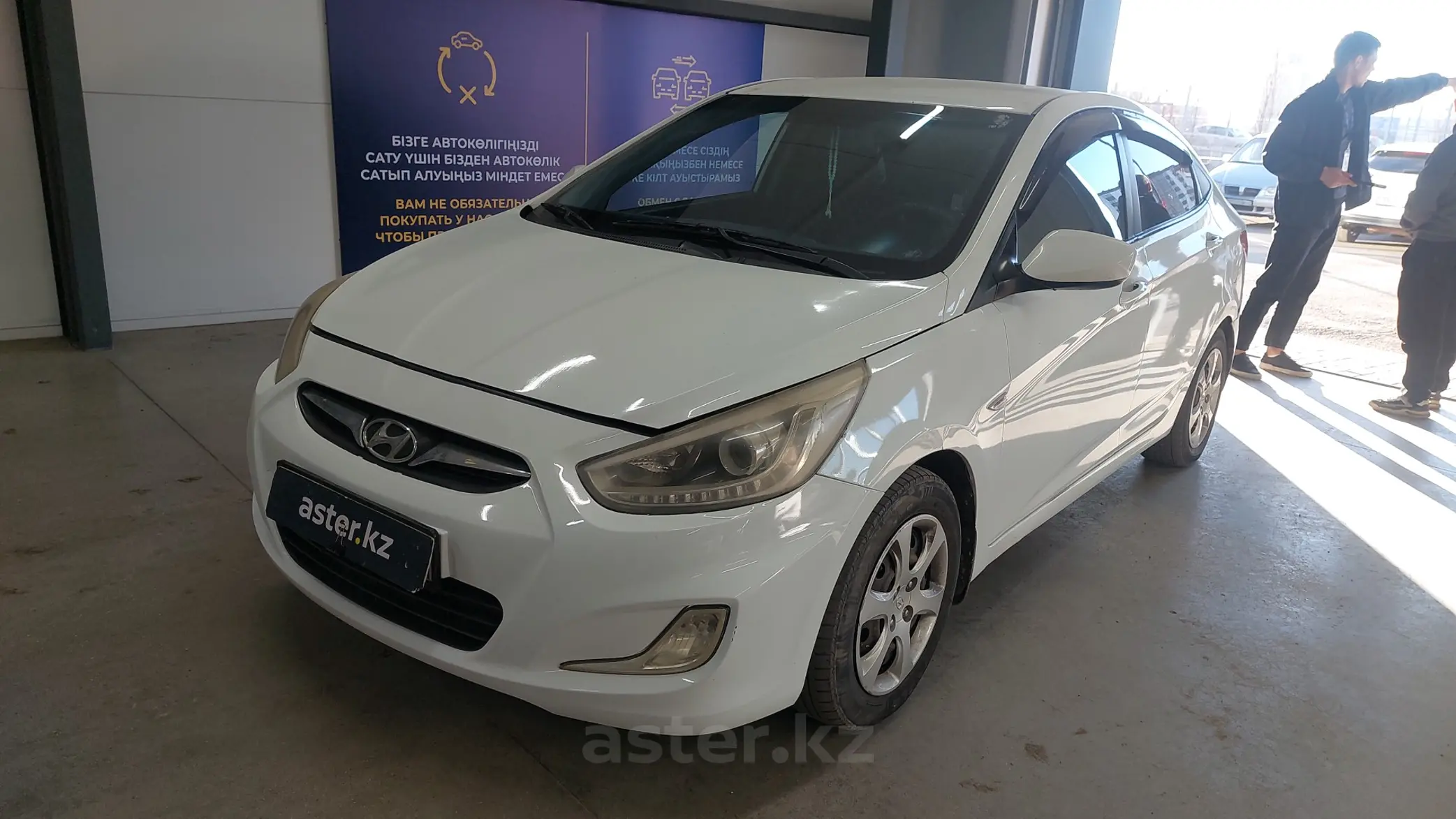 Hyundai Accent 2013