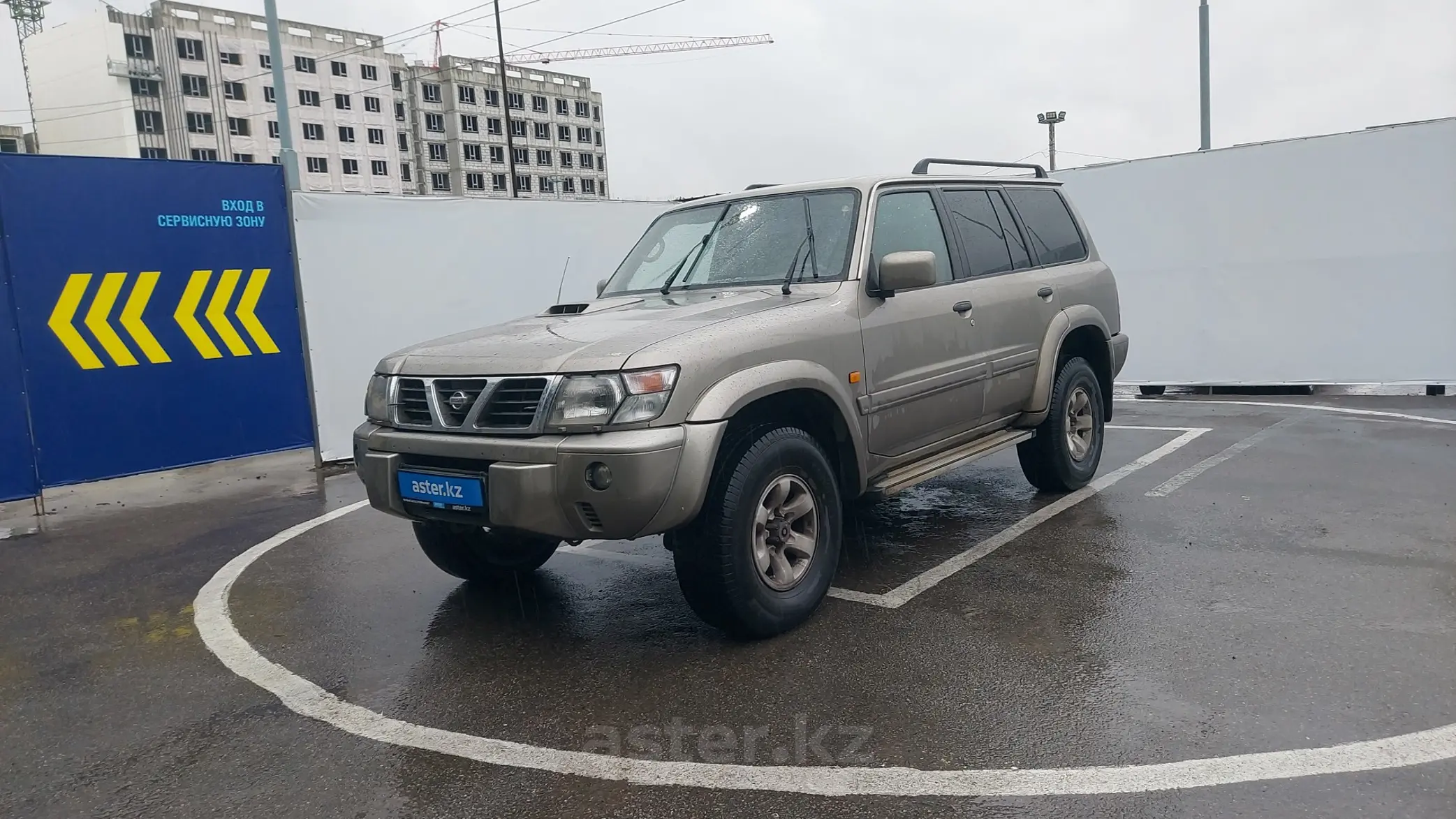 Nissan Patrol 2000