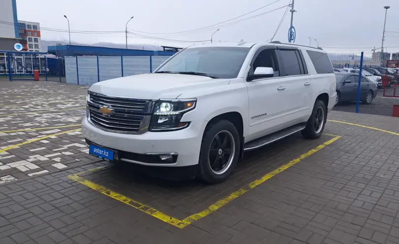 Chevrolet Suburban 2020 года за 30 000 000 тг. в Алматы