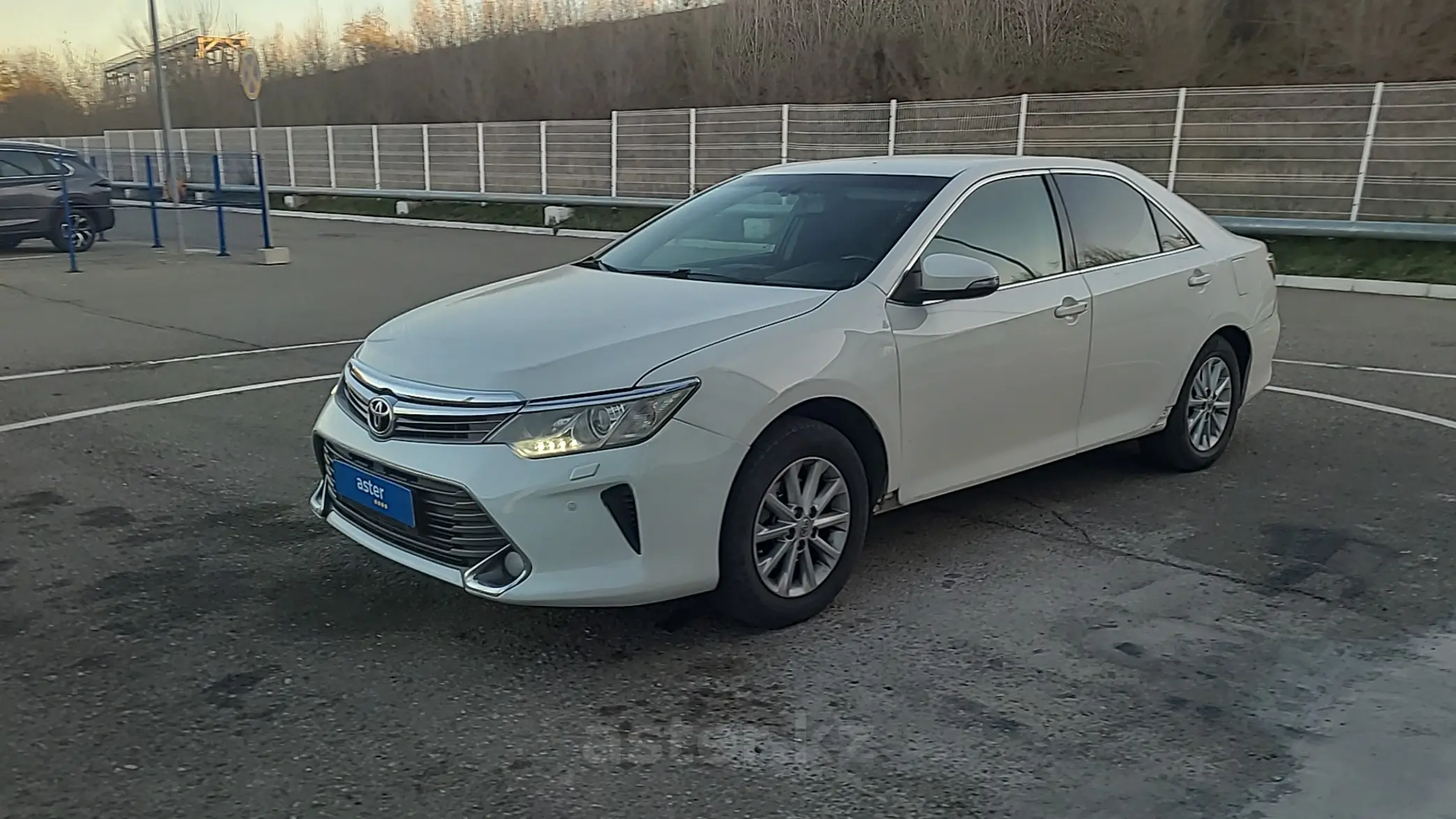 Toyota Camry 2015