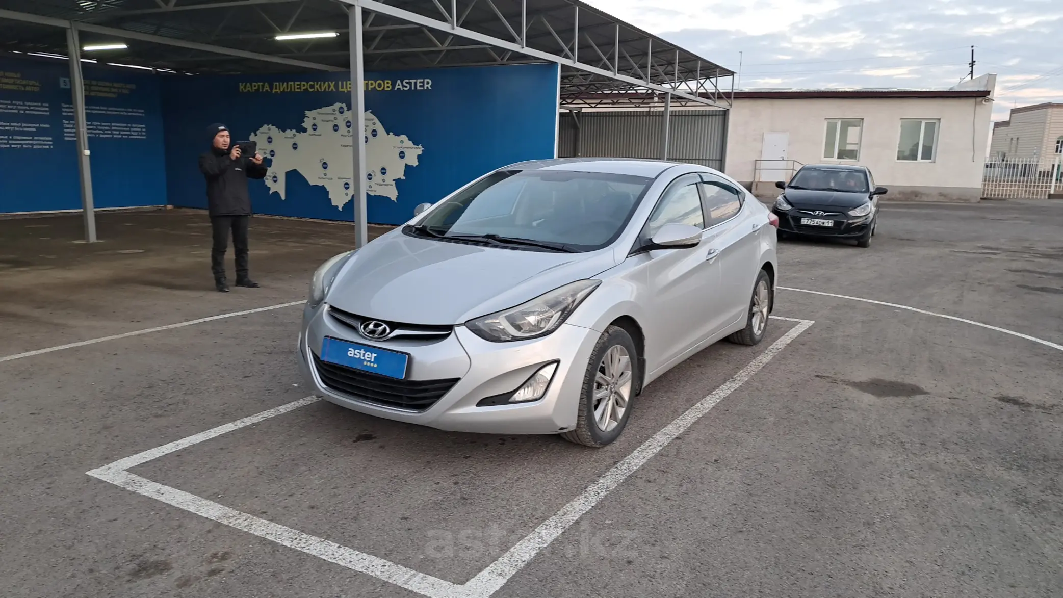 Hyundai Elantra 2014