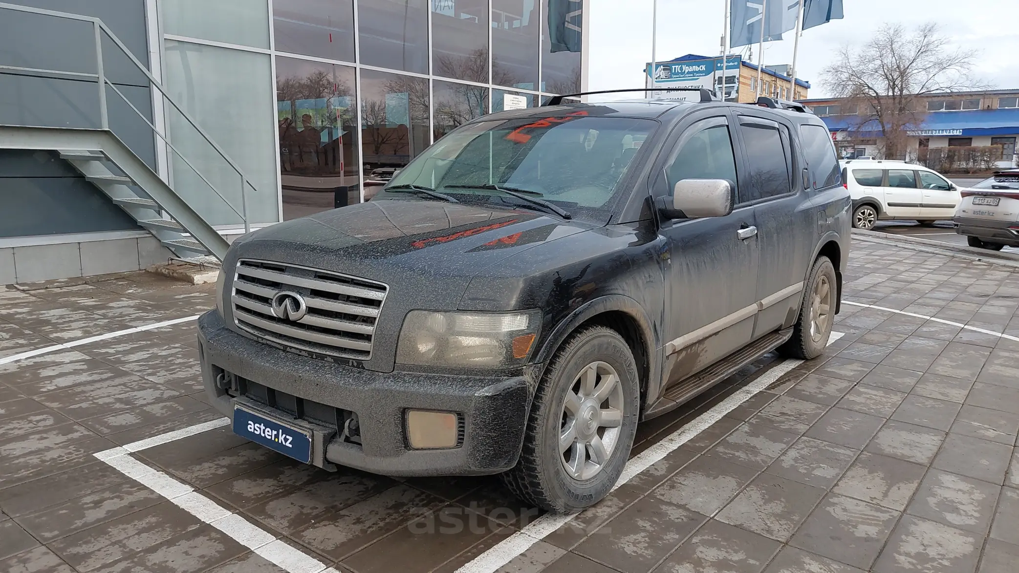 Infiniti QX56 2006