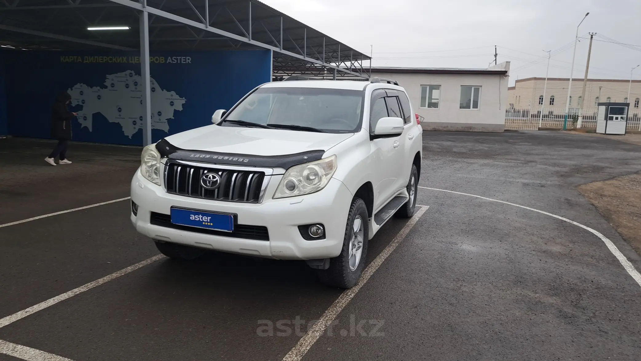 Toyota Land Cruiser Prado 2010