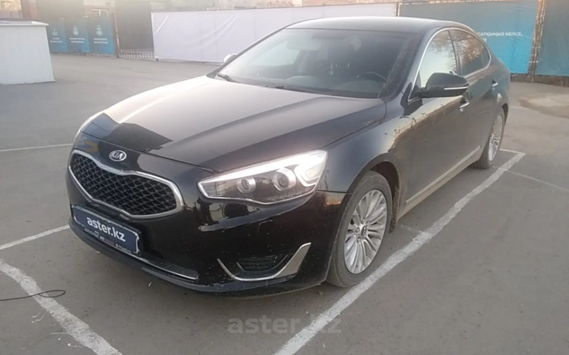 Kia Cadenza 2013