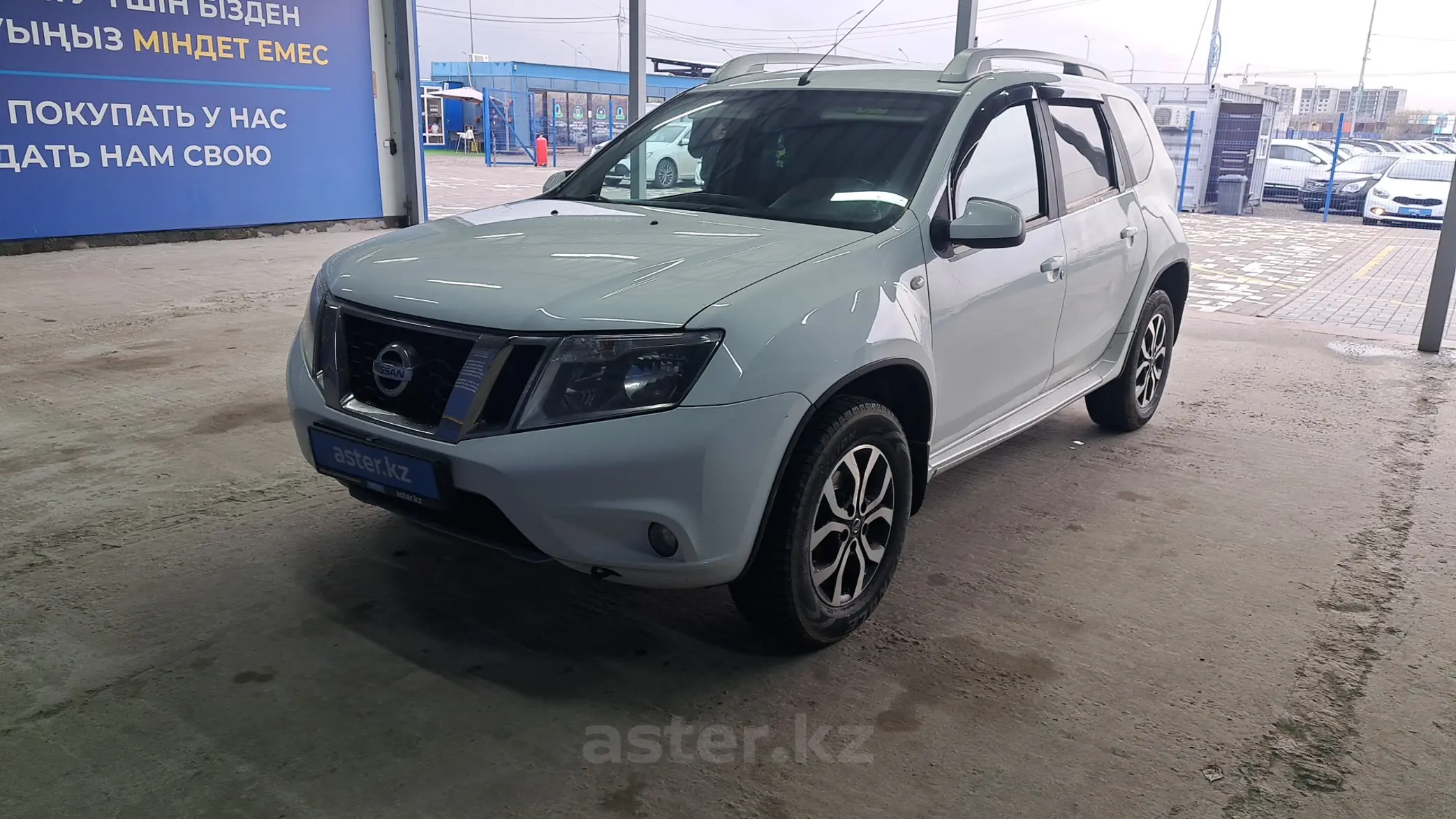 Nissan Terrano 2014