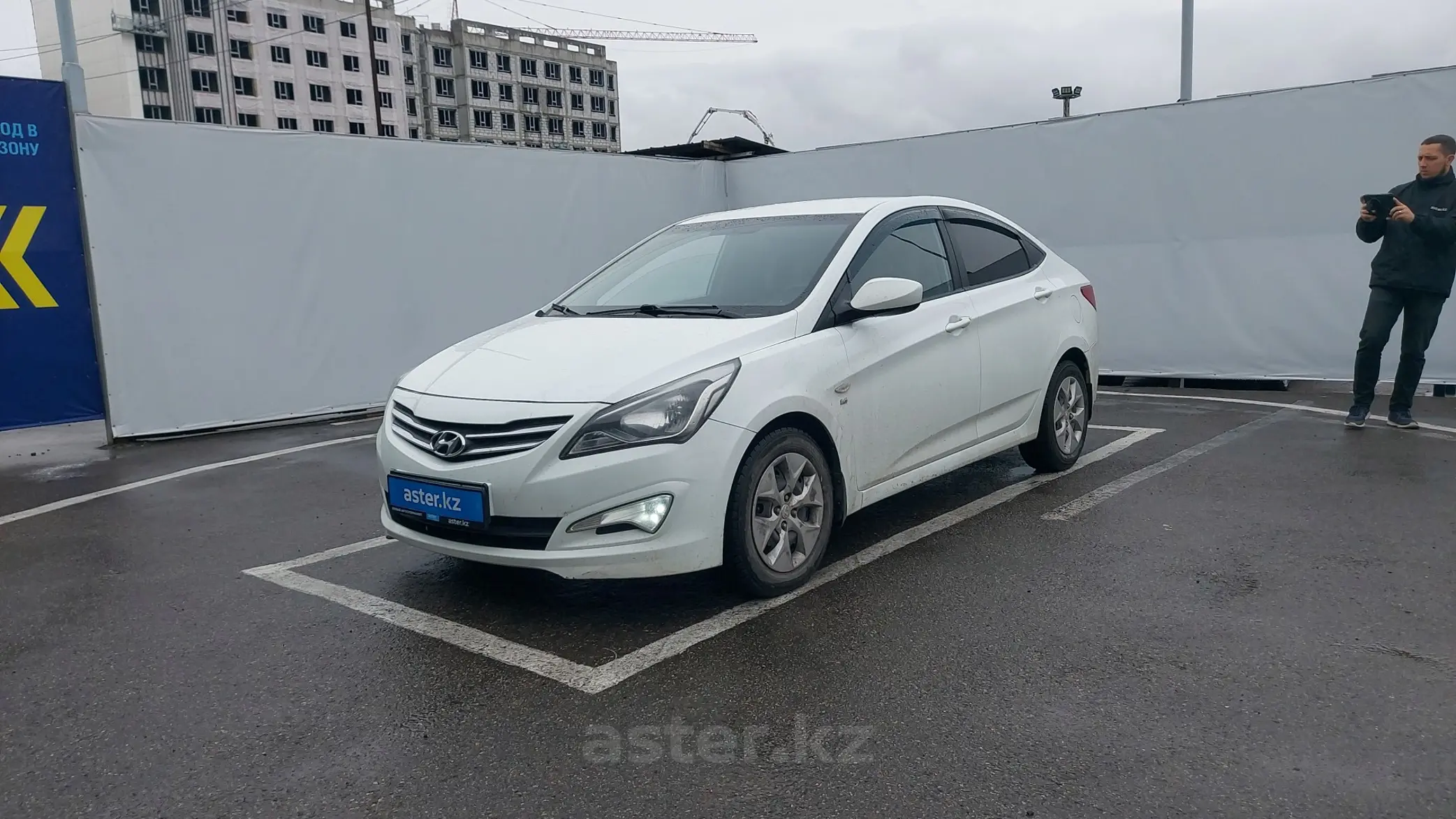 Hyundai Solaris 2015