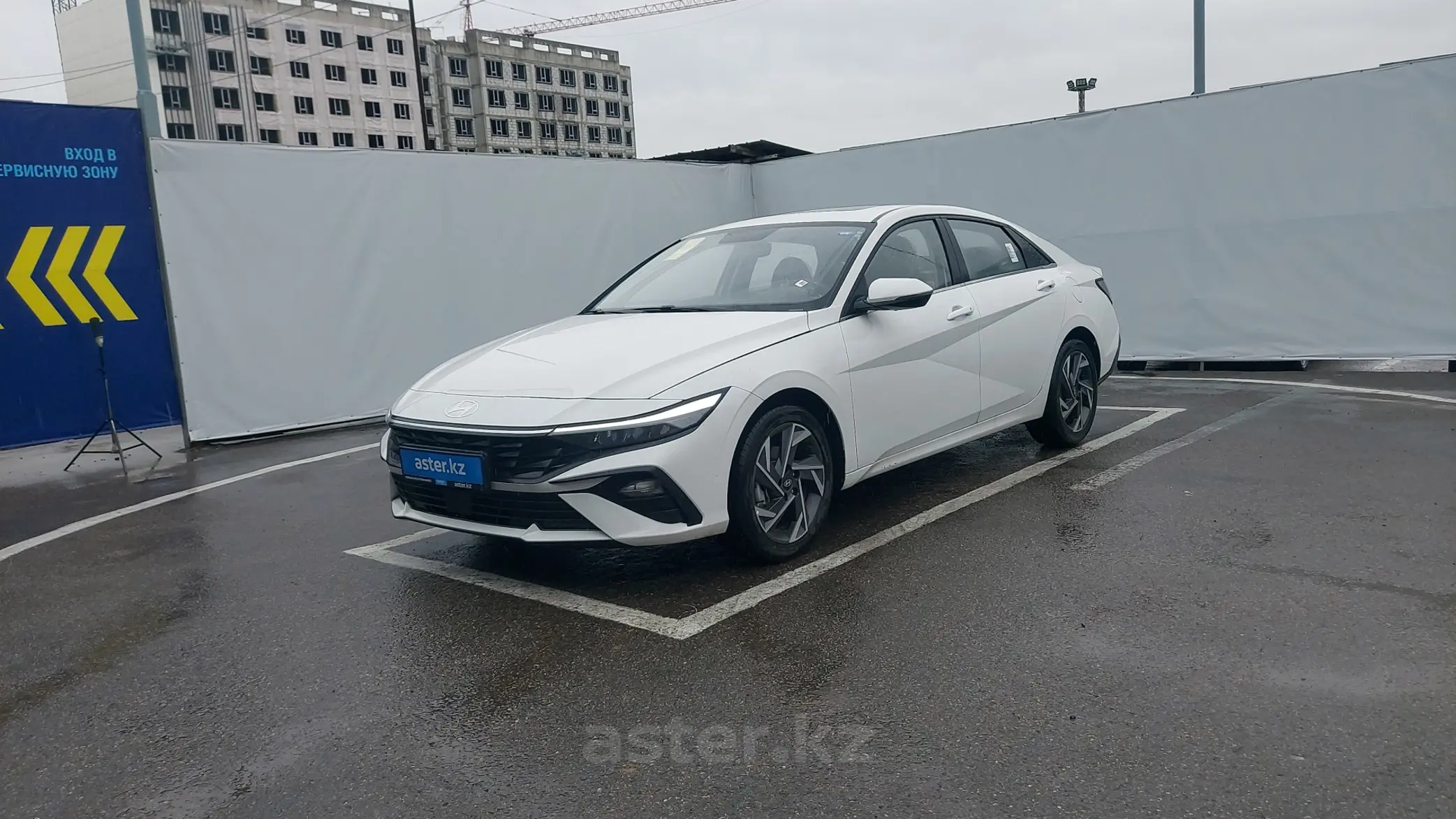 Hyundai Elantra 2023