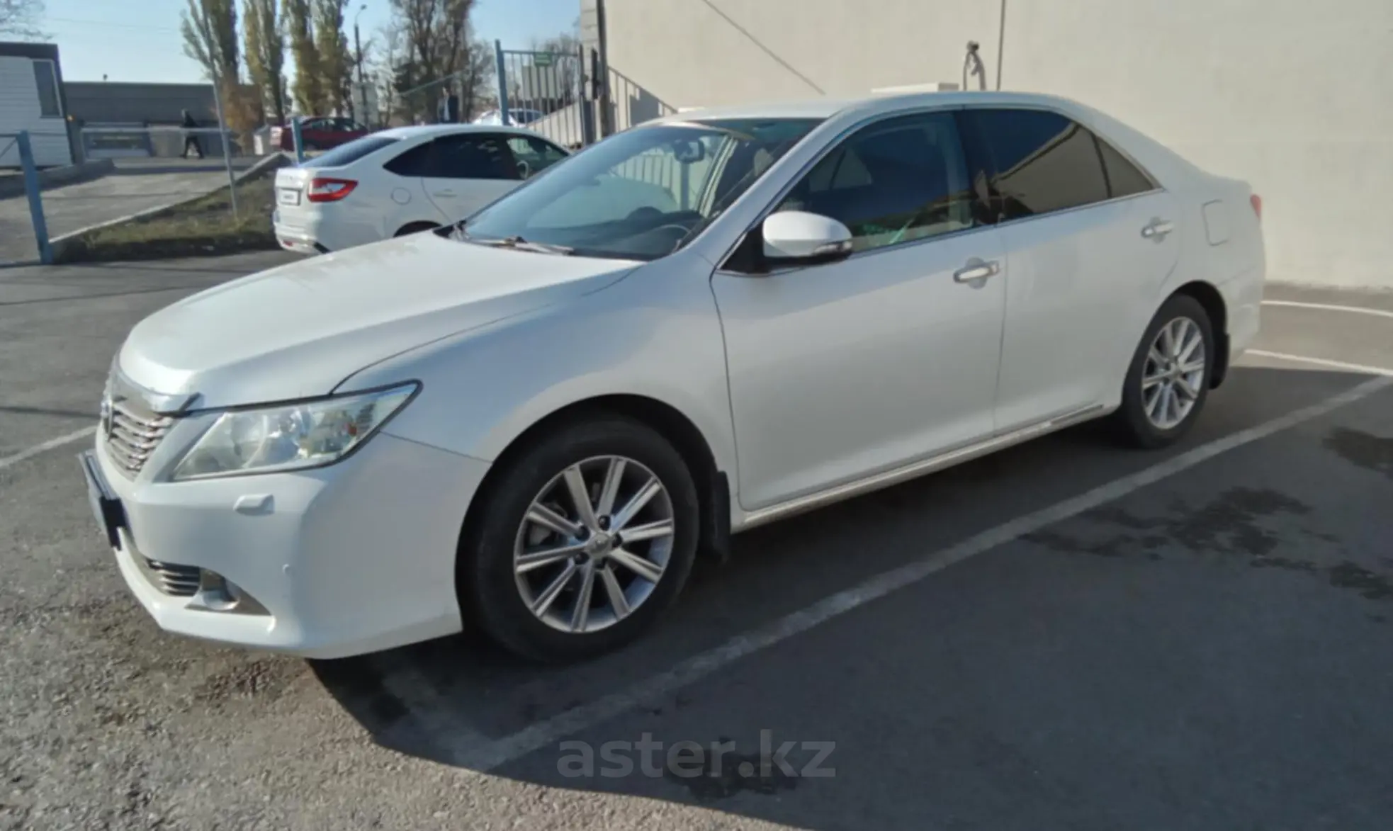 Toyota Camry 2014