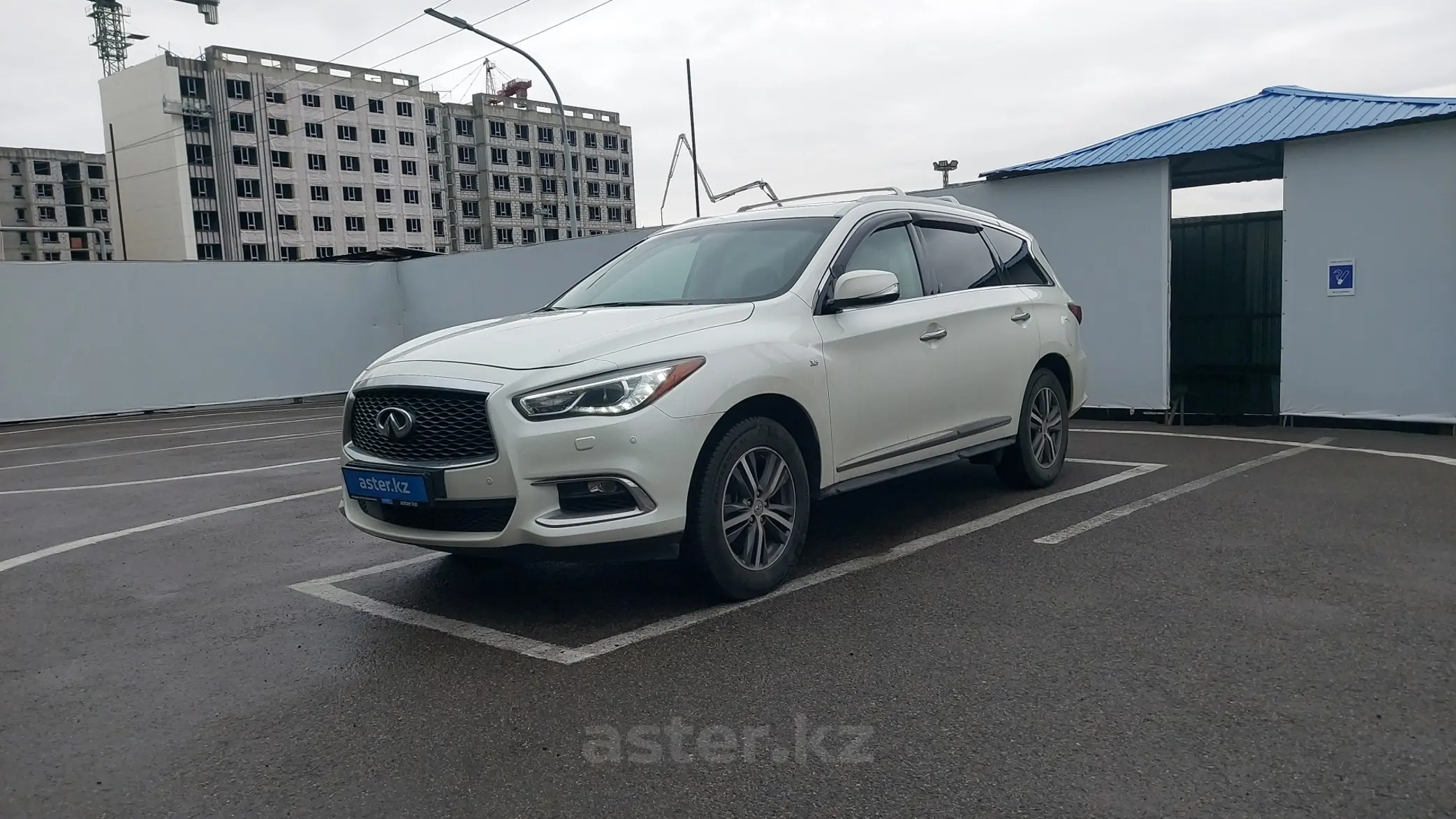 Infiniti QX60 2019