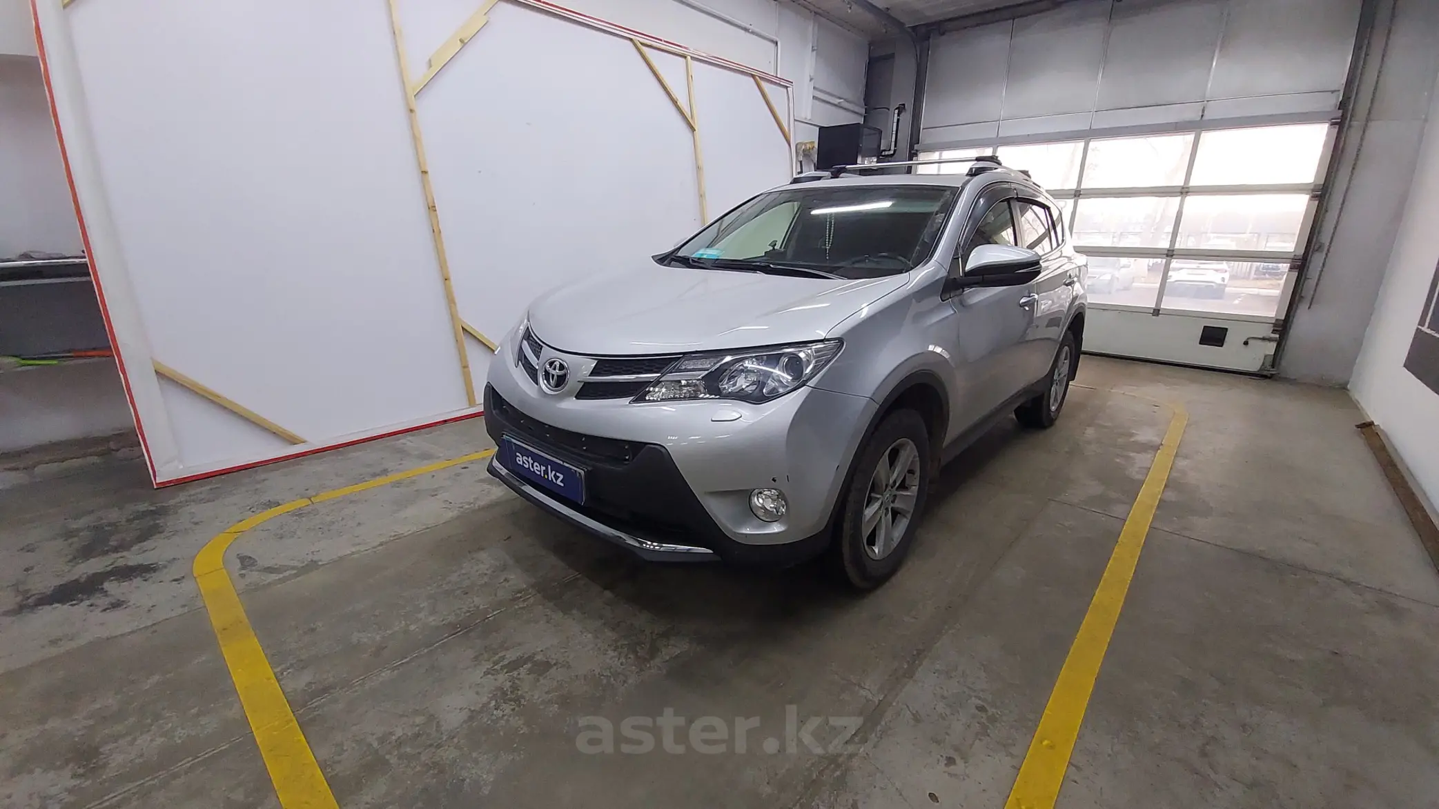 Toyota RAV4 2014