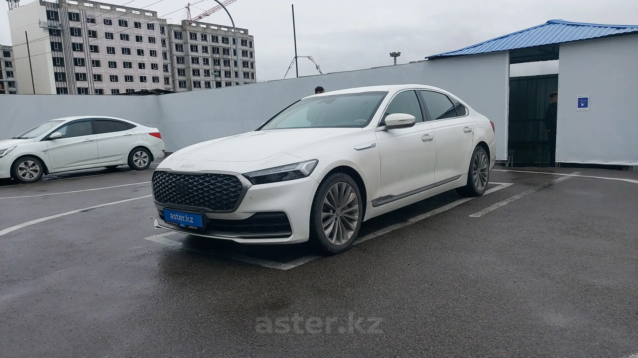 Kia K900 2021