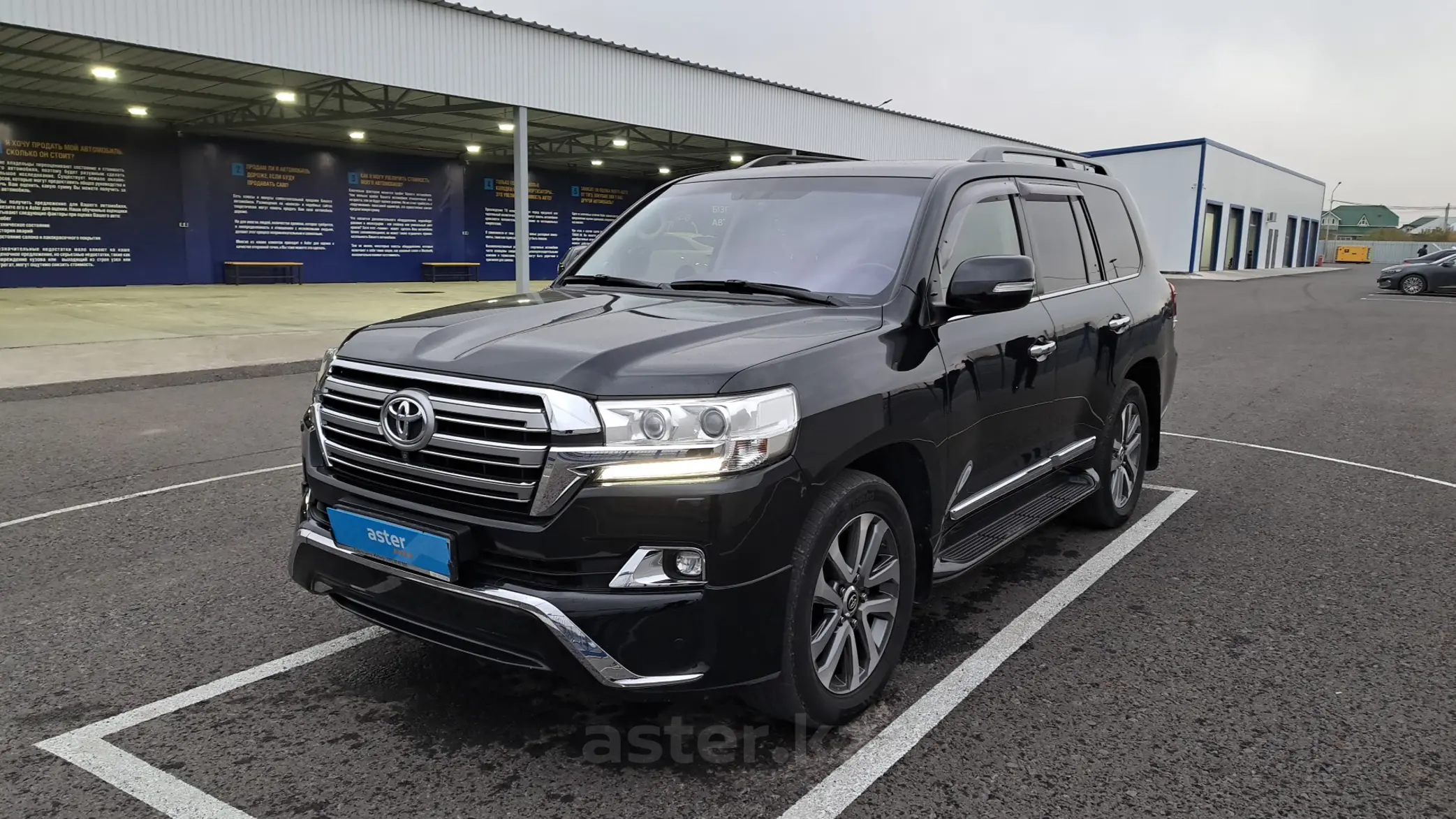 Toyota Land Cruiser 2016