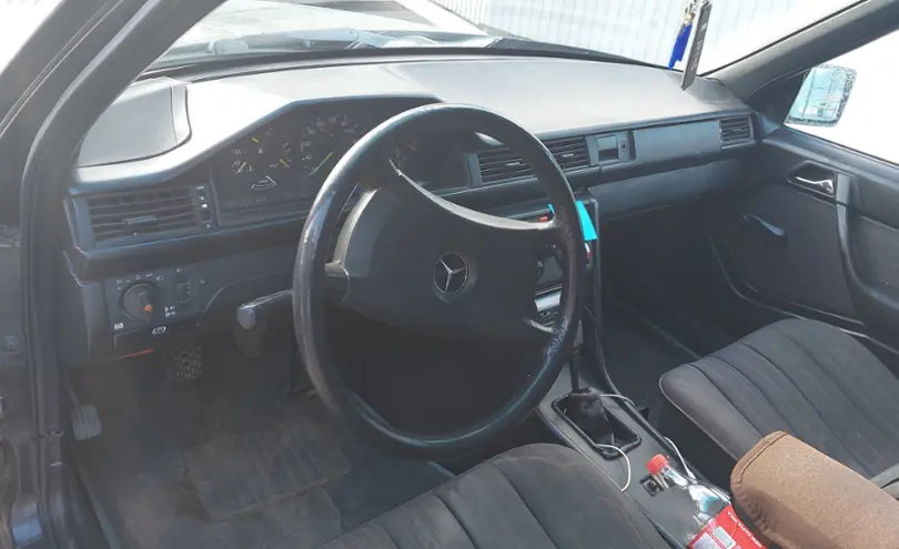 Mercedes-Benz W124 1989 года за 1 500 000 тг. в Уральск фото 5