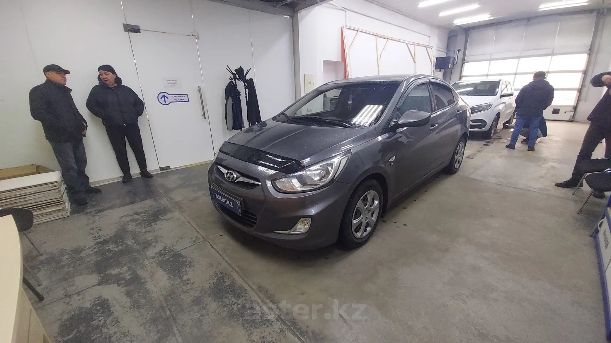 Hyundai Accent 2013