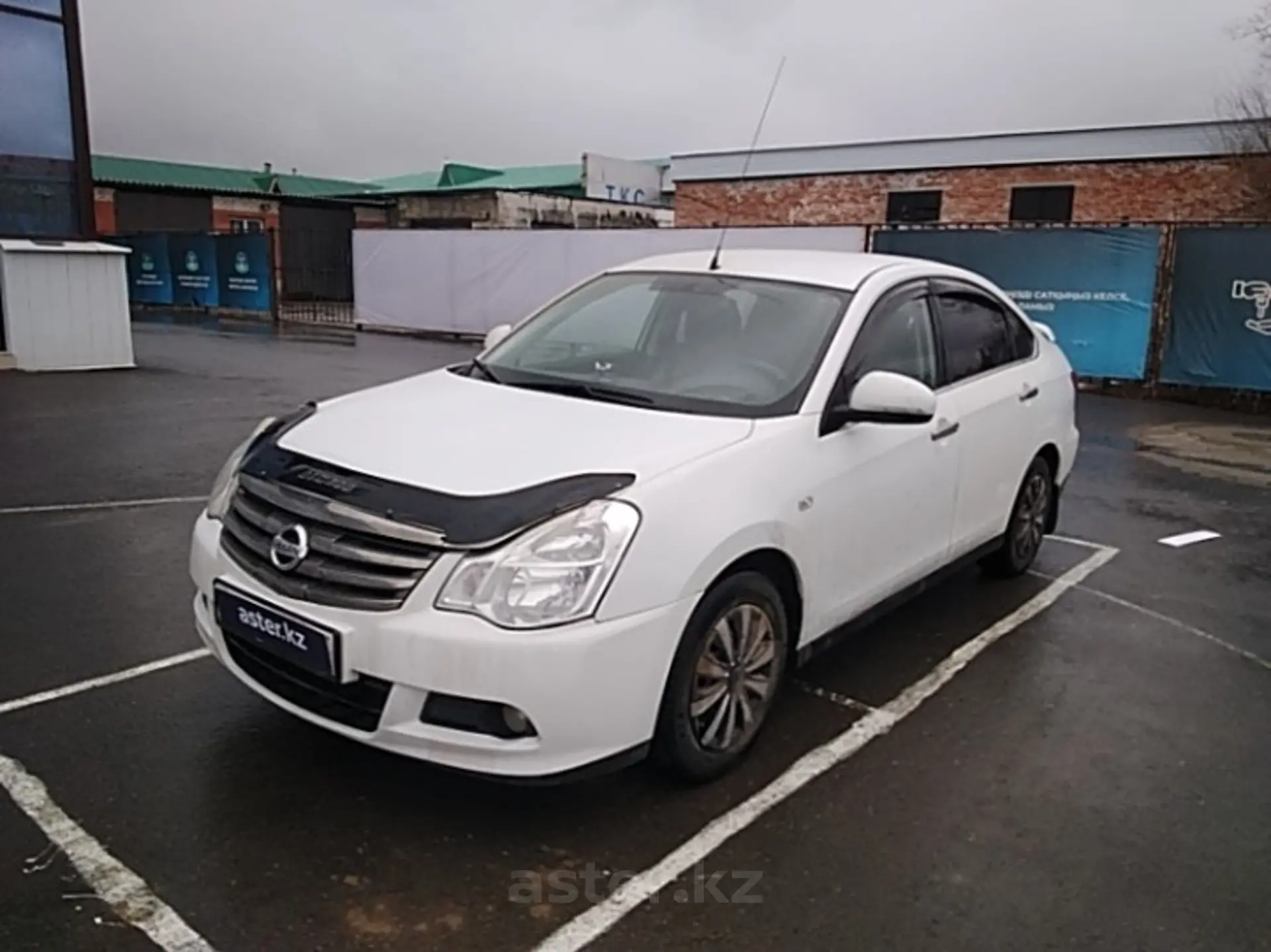 Nissan Almera 2014