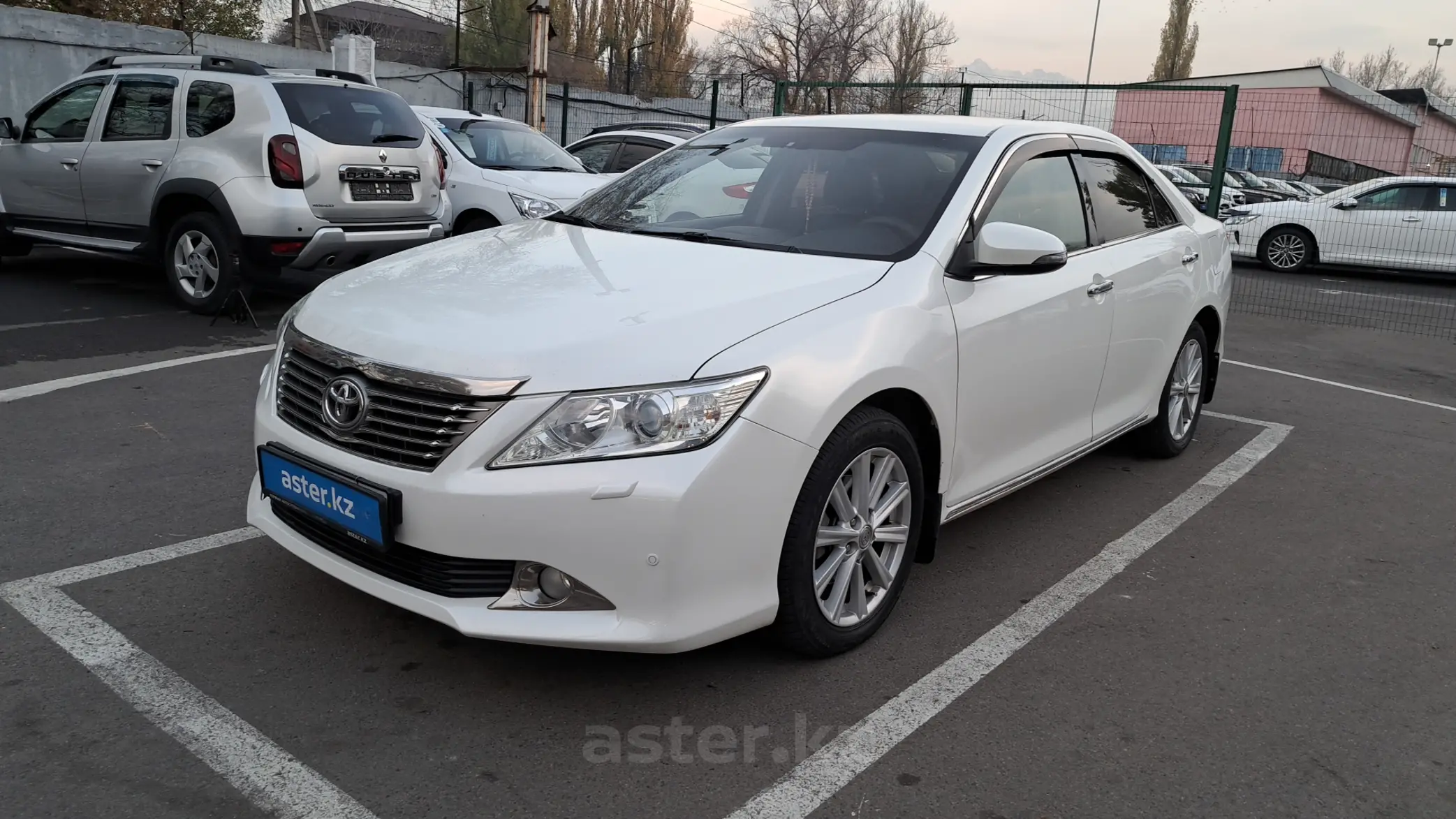 Toyota Camry 2014