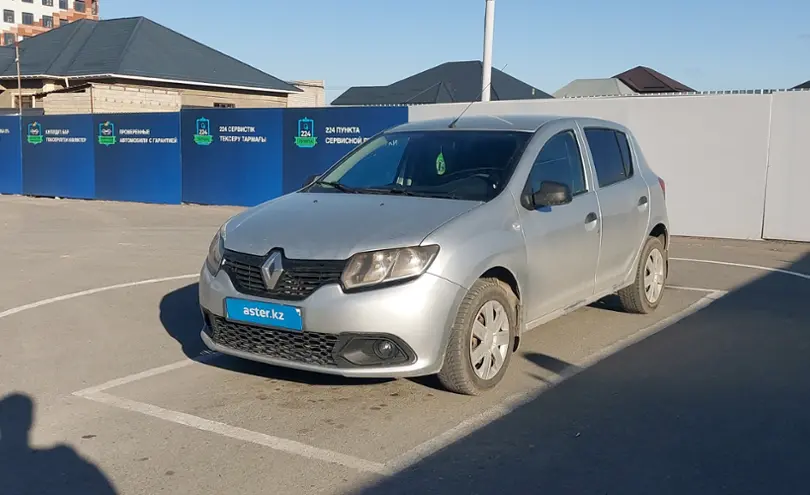 Renault Sandero 2015 года за 4 000 000 тг. в Шымкент