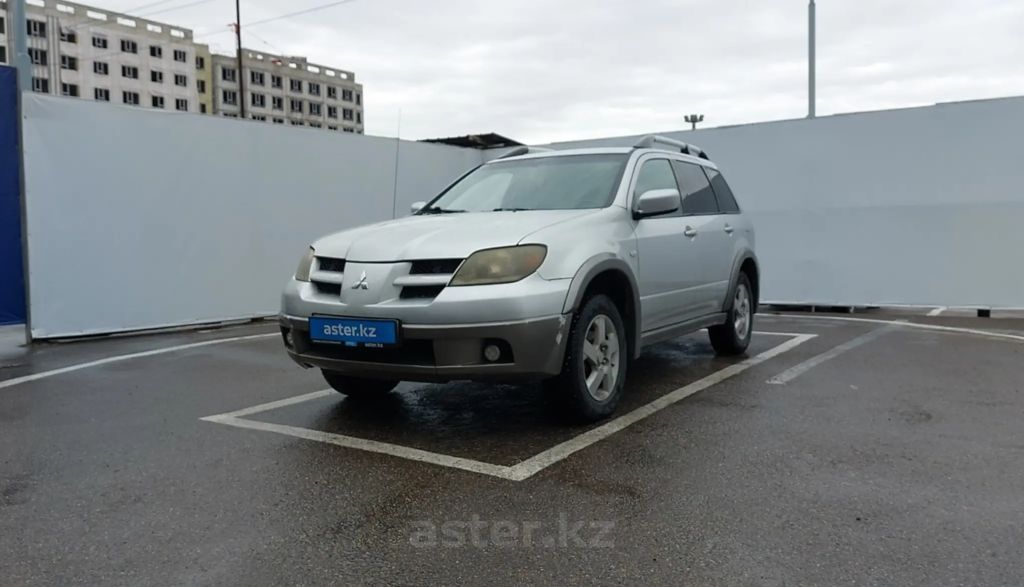 Mitsubishi Outlander 2004