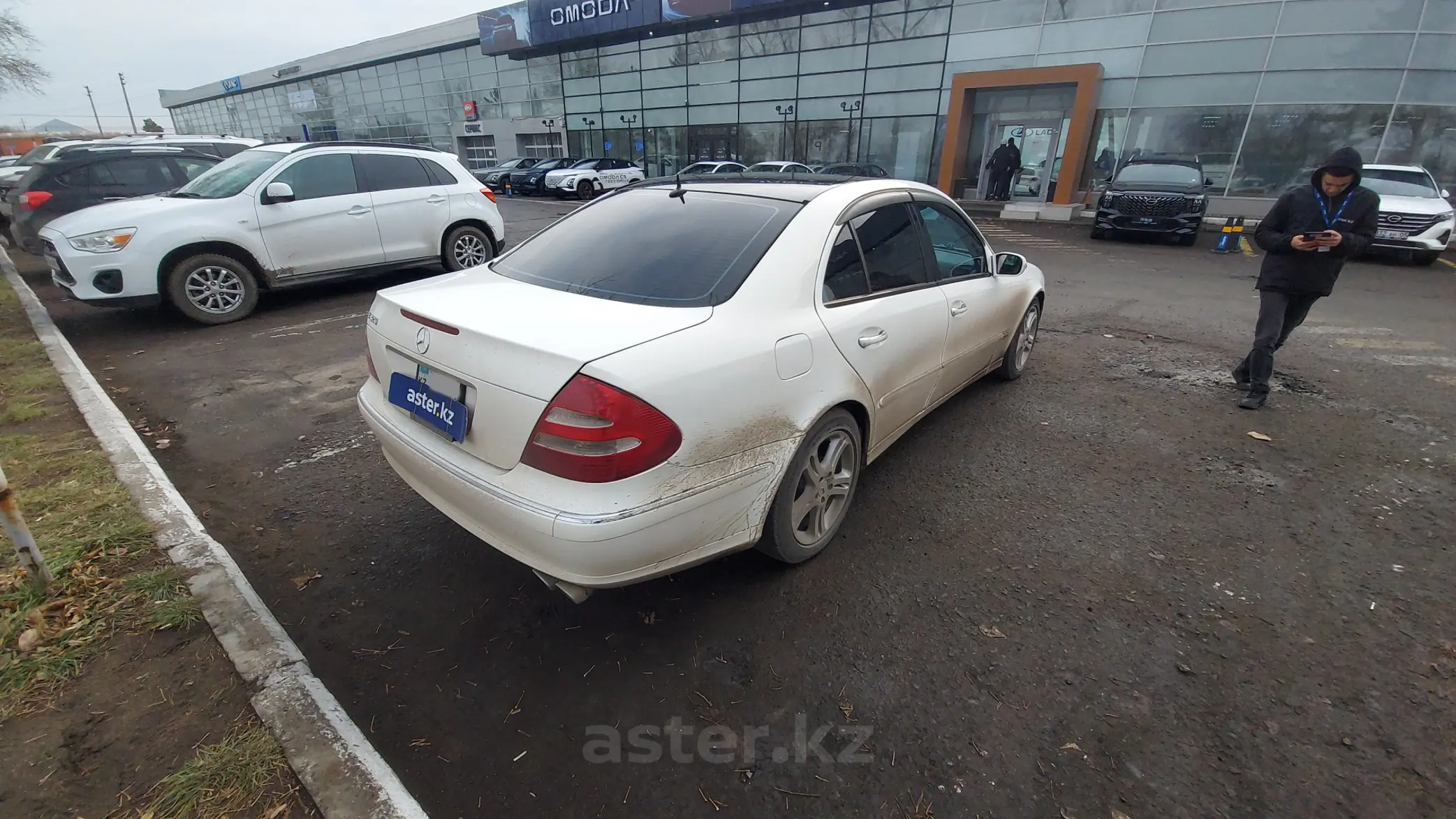 Купить Mercedes-Benz E-Класс 2003 года в Павлодаре, цена 5500000 тенге.  Продажа Mercedes-Benz E-Класс в Павлодаре - Aster.kz. №c953569