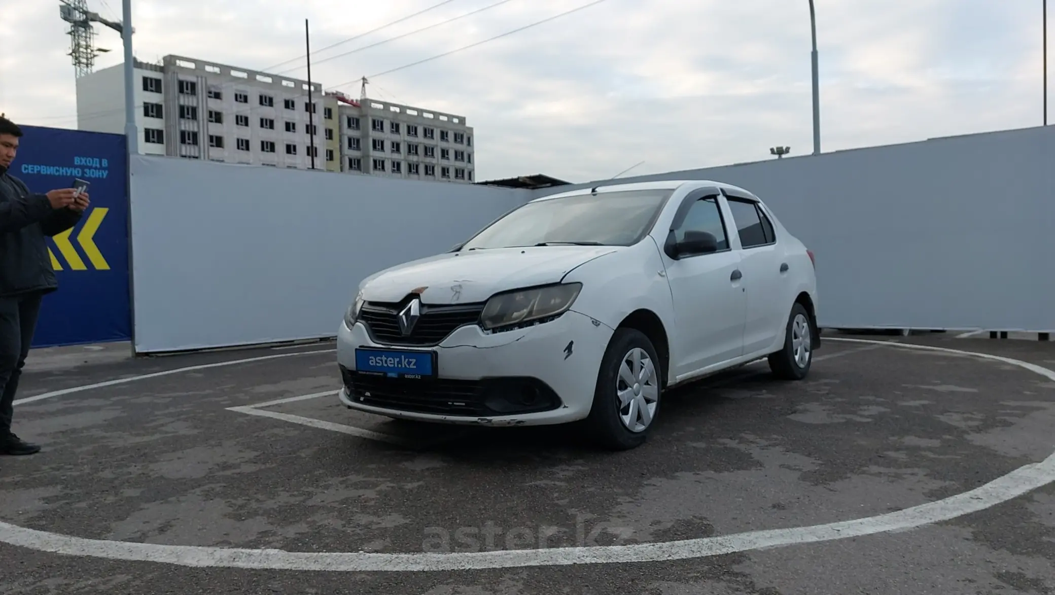 Renault Logan 2015