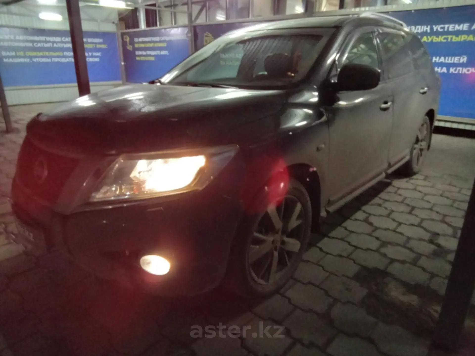 Nissan Pathfinder 2014