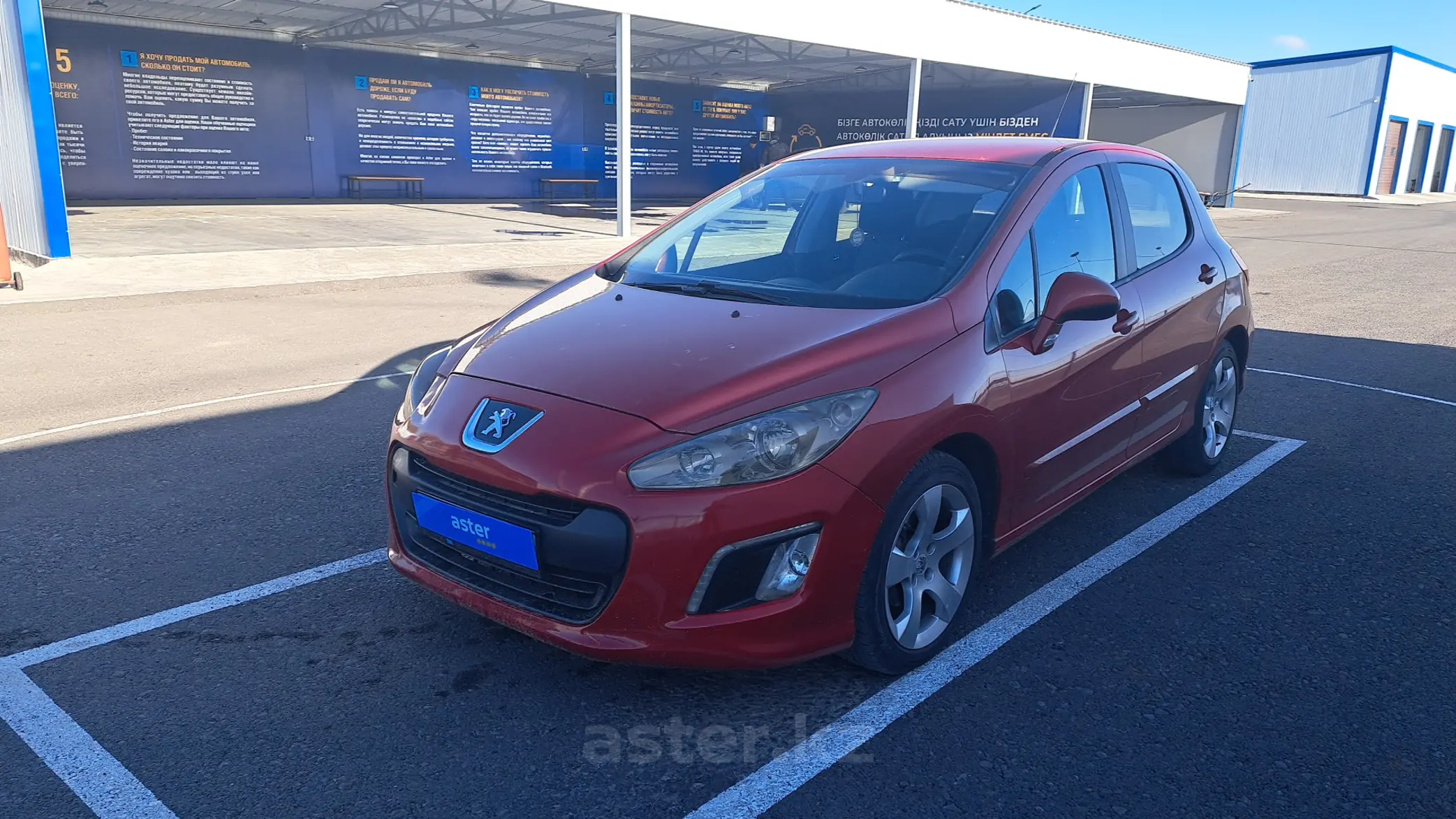 Peugeot 308 2012