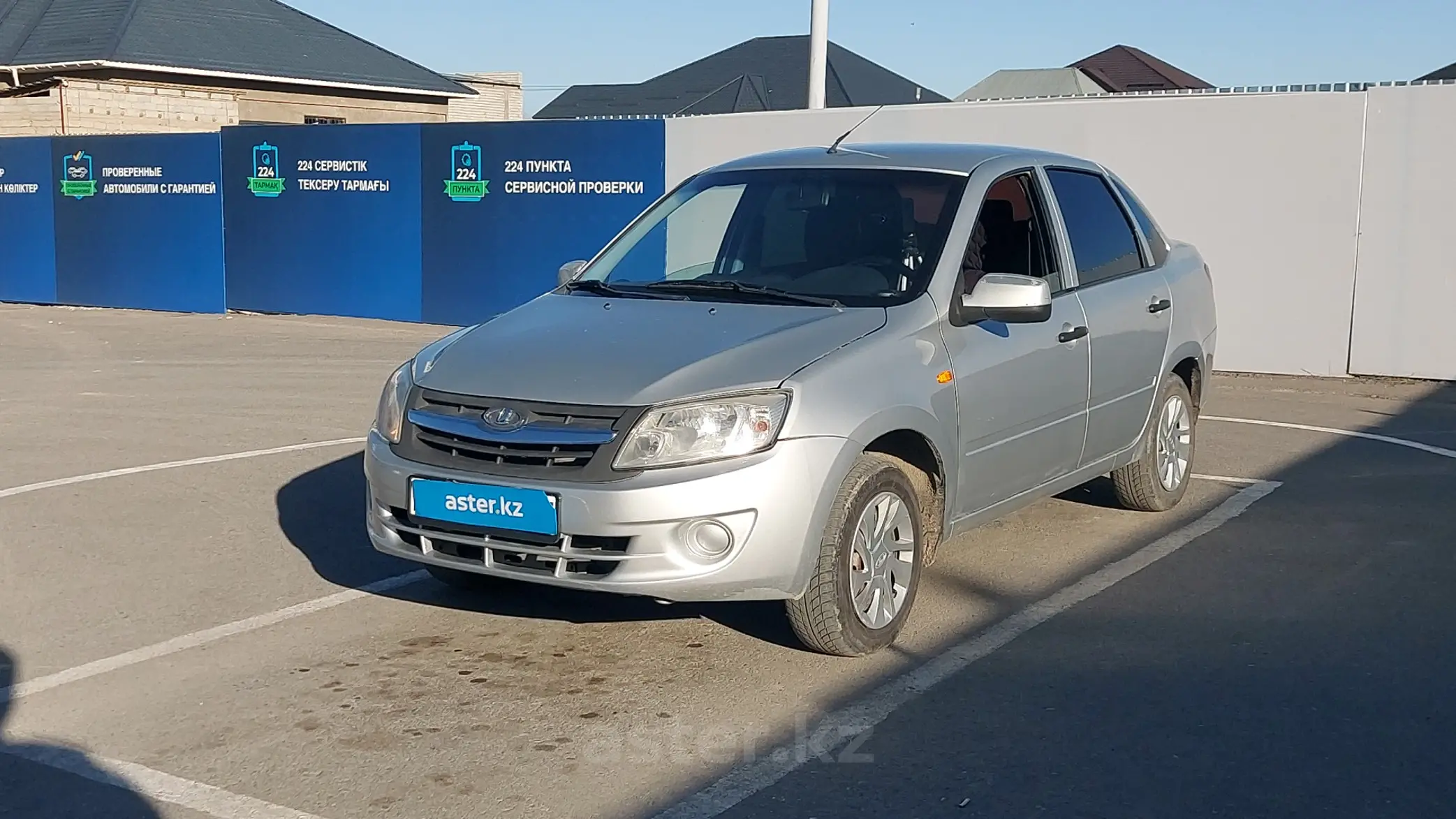 LADA (ВАЗ) Granta 2012