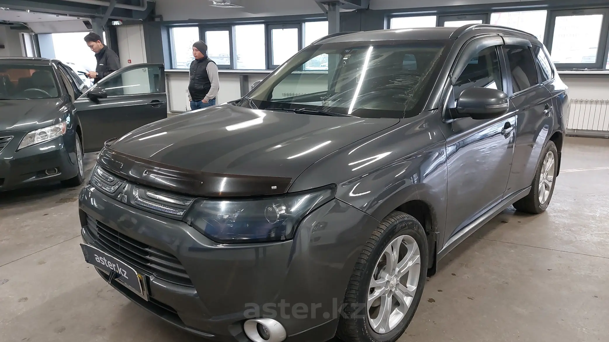 Mitsubishi Outlander 2013