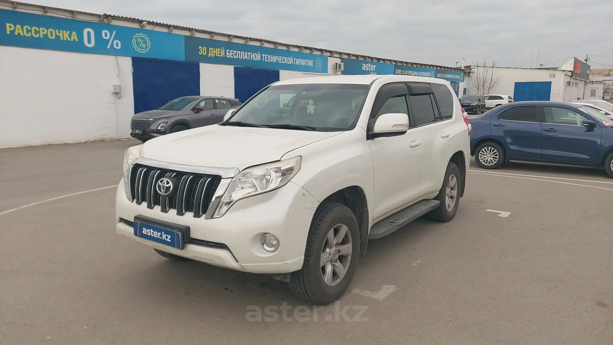 Toyota Land Cruiser Prado 2014