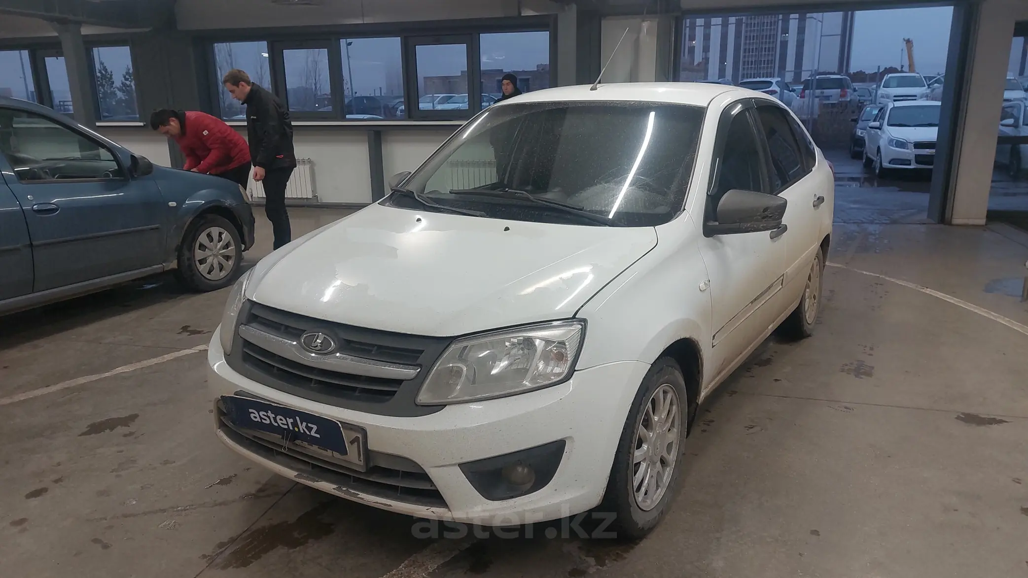 LADA (ВАЗ) Granta 2015