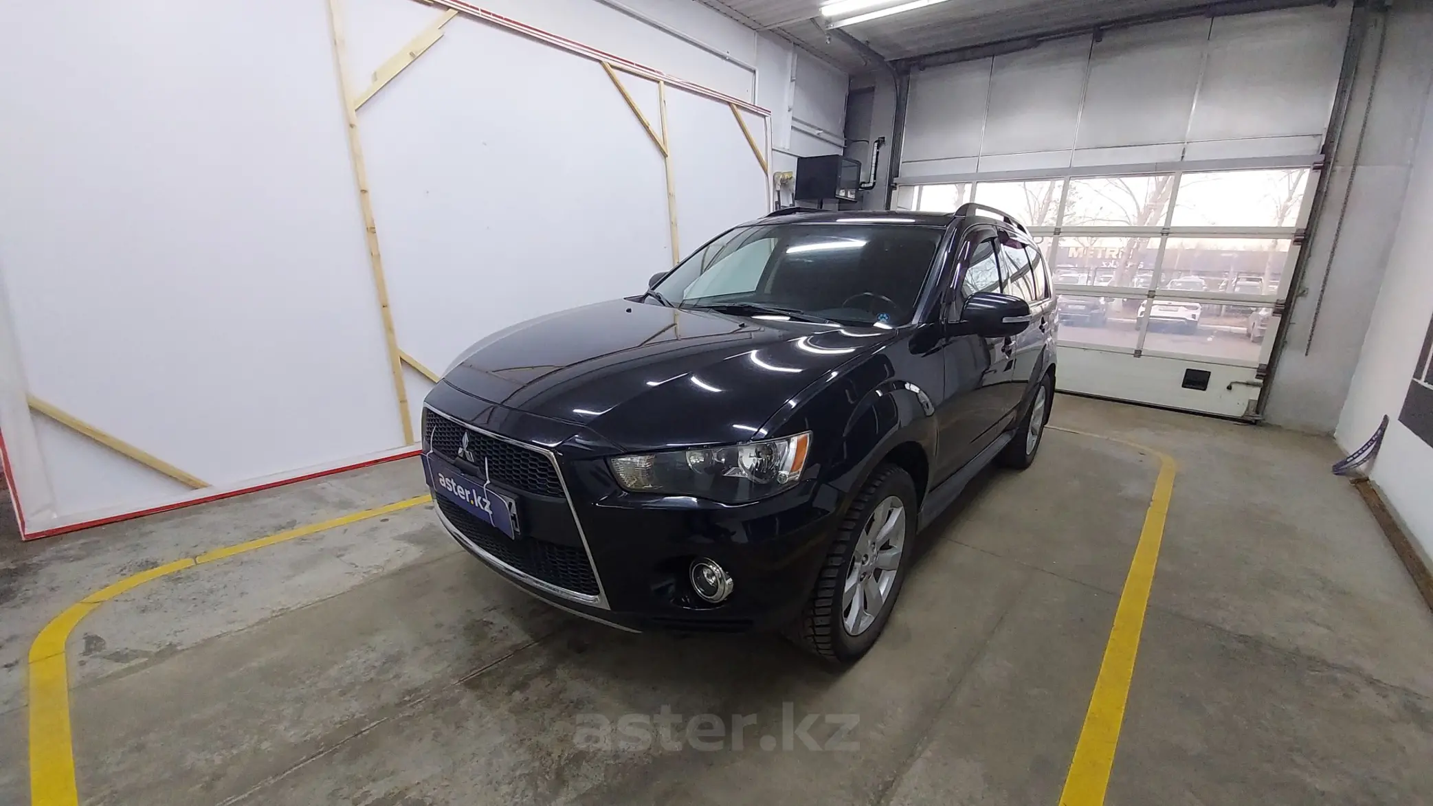 Mitsubishi Outlander 2011