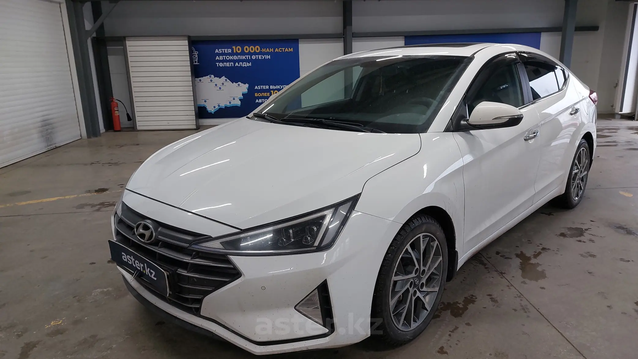 Hyundai Elantra 2019