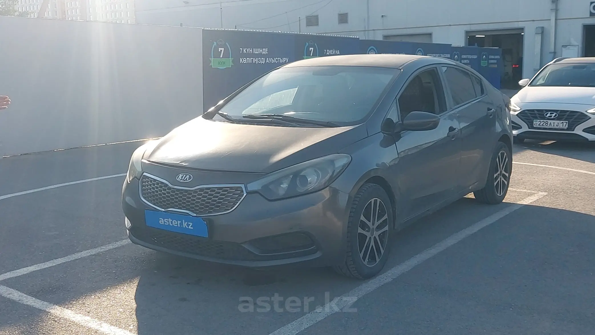 Kia Cerato 2013