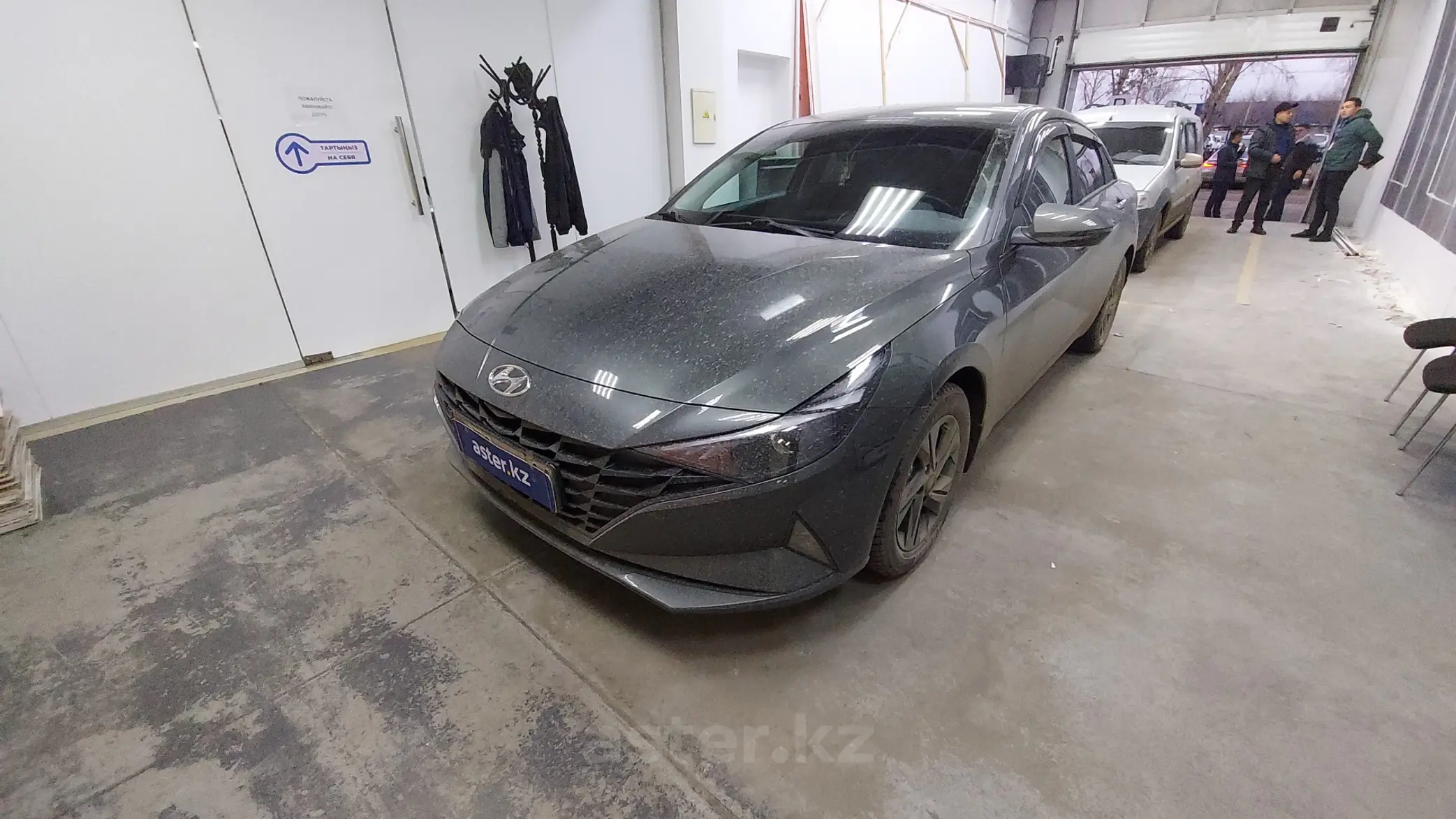 Hyundai Elantra 2022