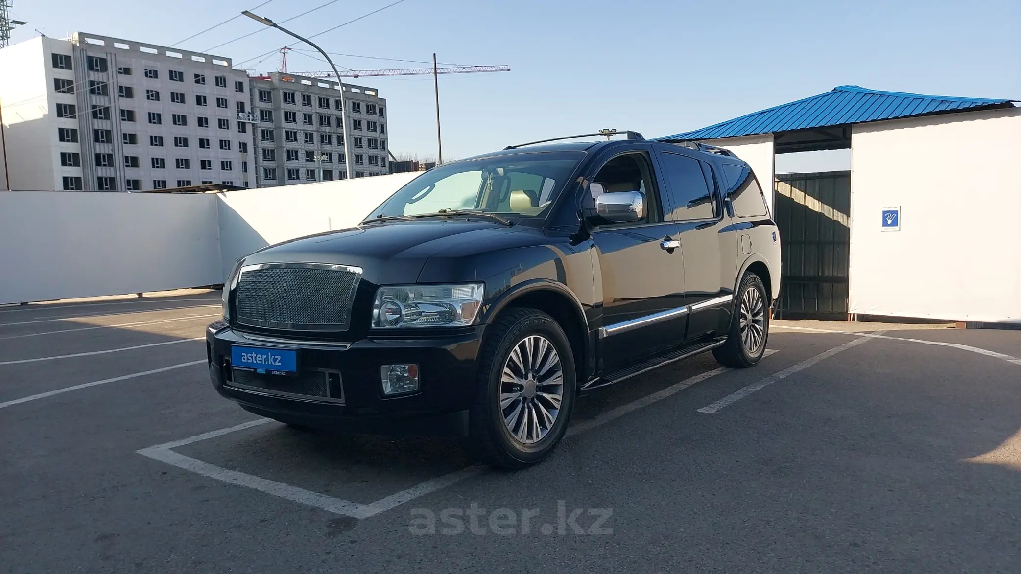 Infiniti QX56 2006