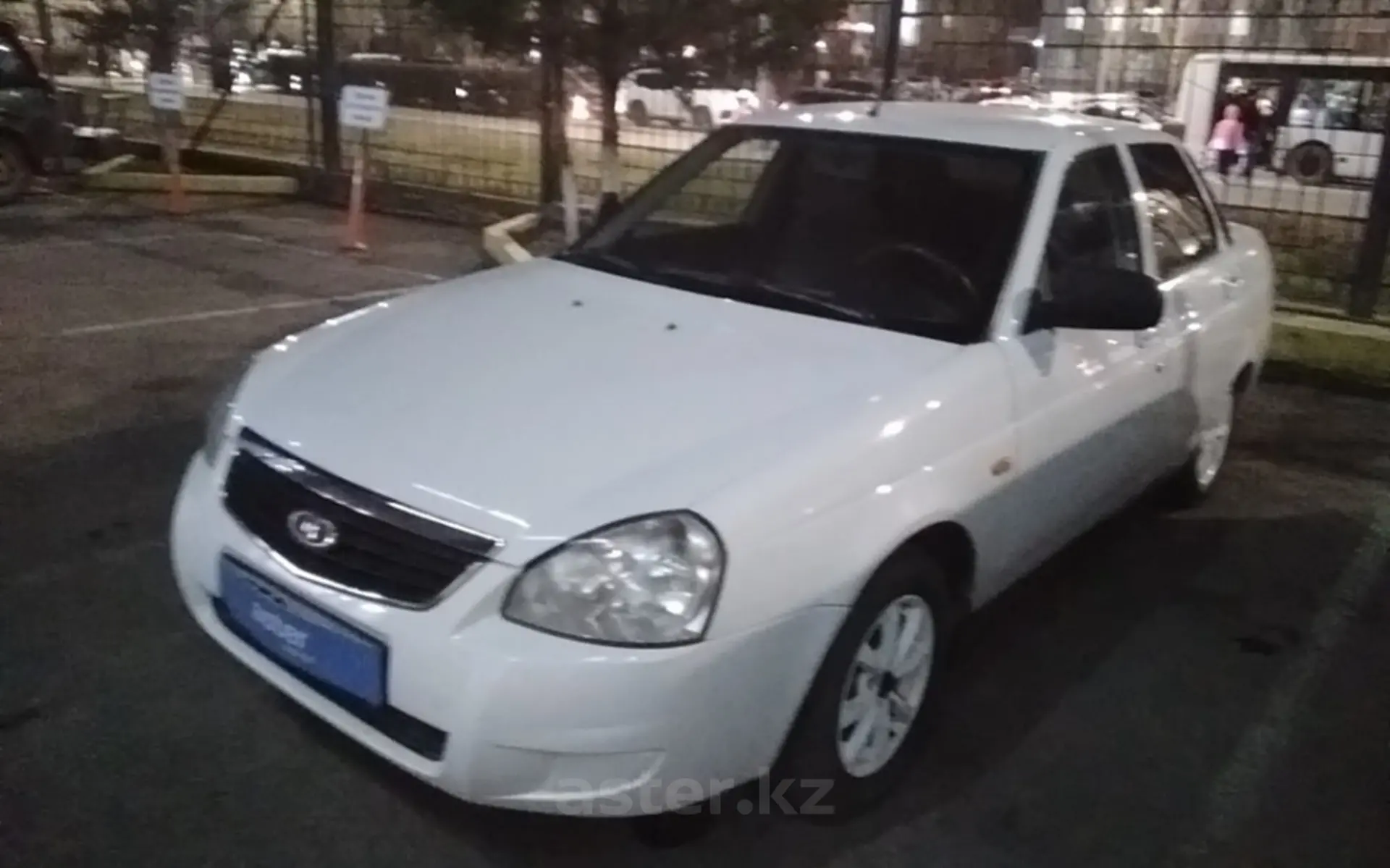 LADA (ВАЗ) Priora 2013