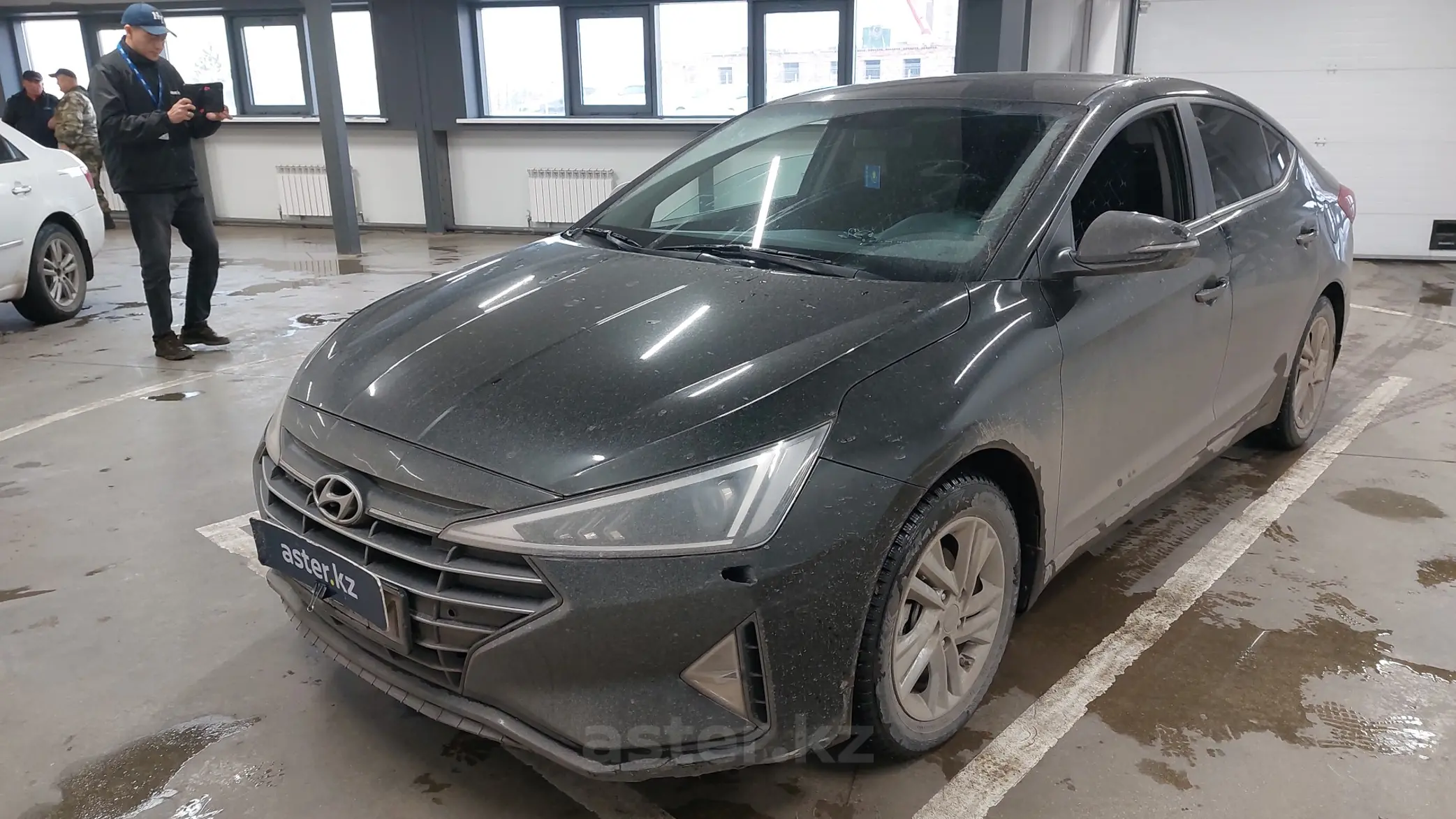 Hyundai Elantra 2019