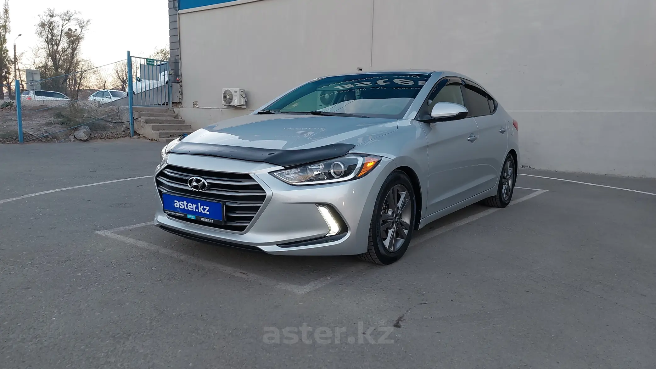 Hyundai Elantra 2017