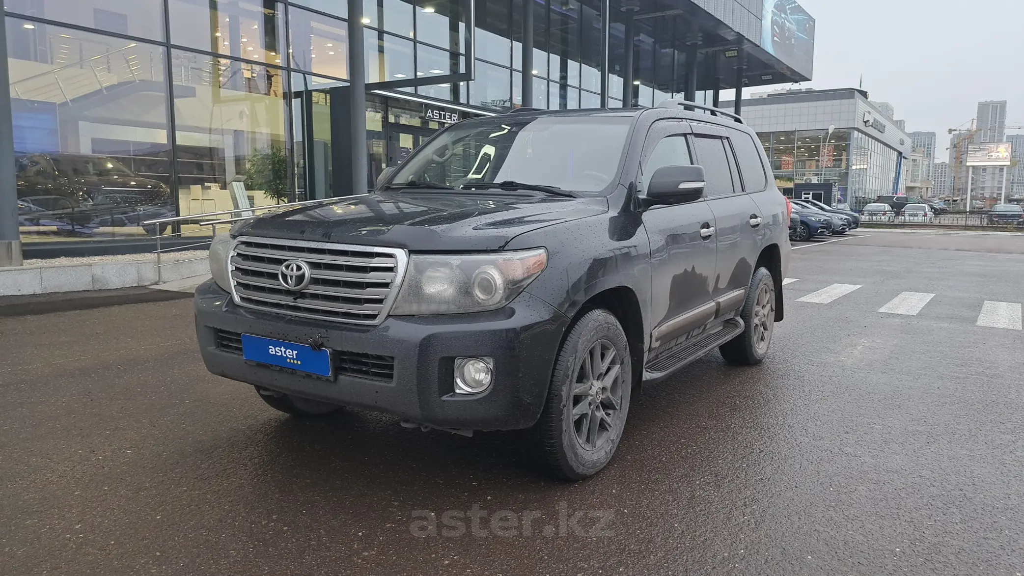 Toyota Land Cruiser 2012