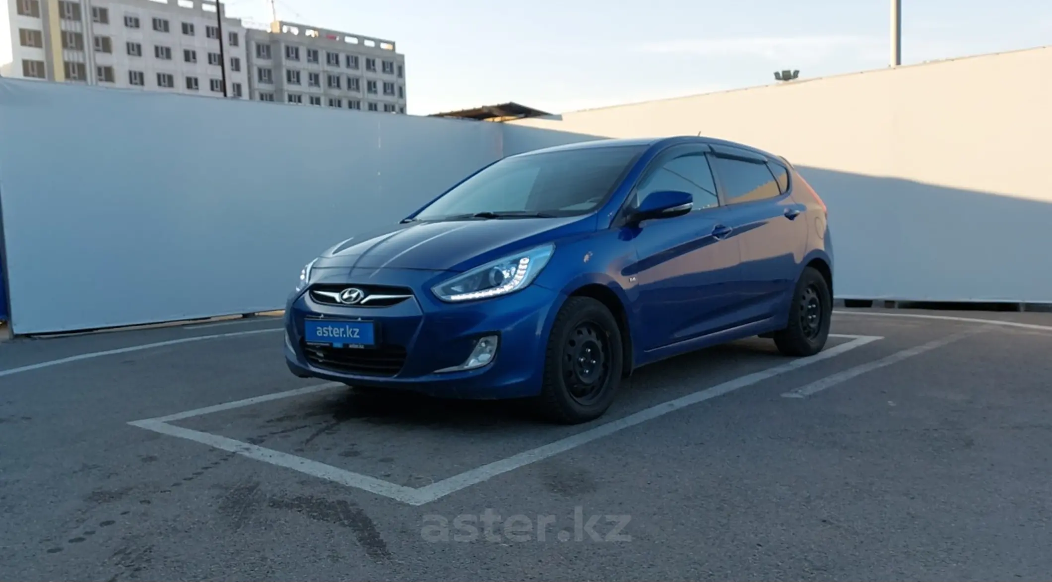 Hyundai Accent 2013