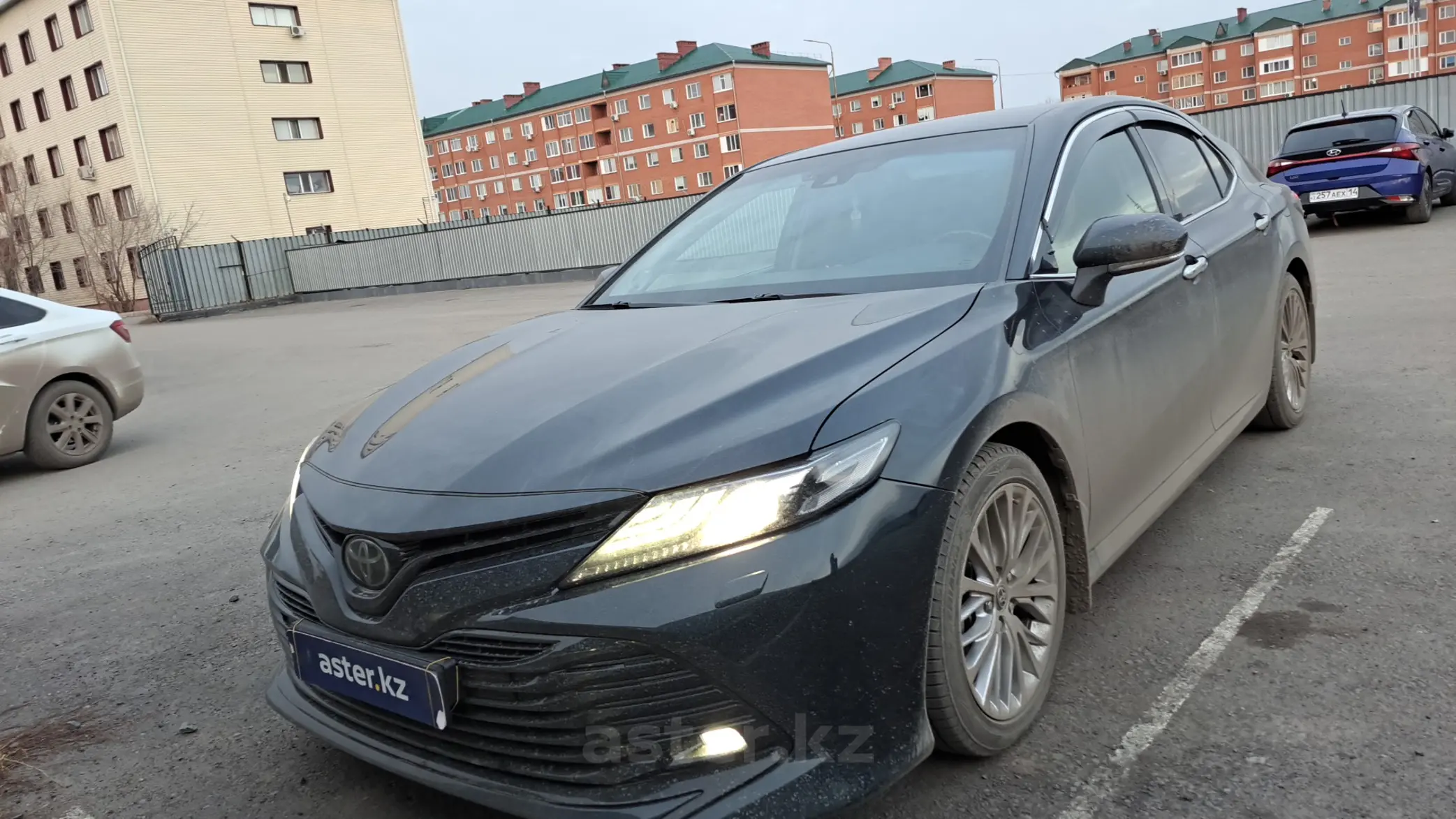 Toyota Camry 2019